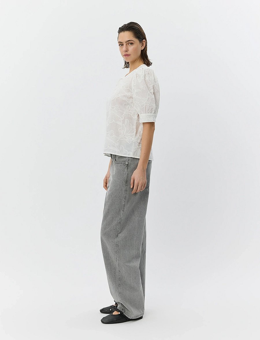Sofie Schnoor - AHLIASW PUFF SLEEVE BLOUSE - kortärmade blusar - white - 0