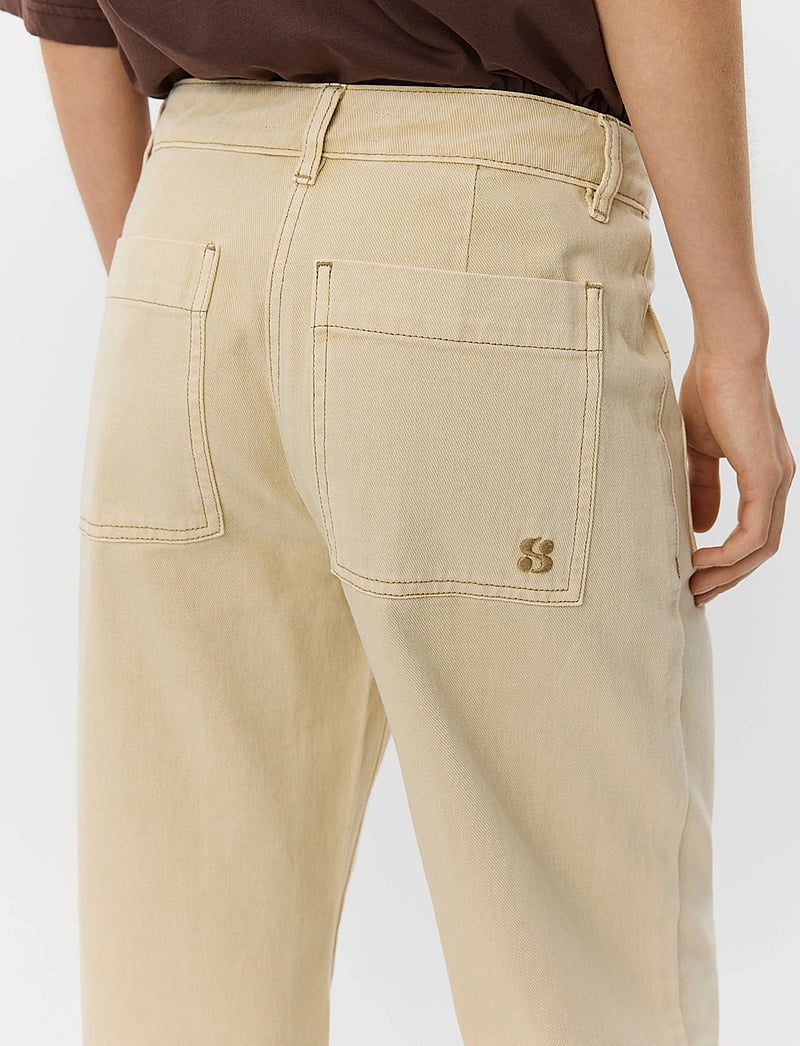Sofie Schnoor - TULLINGESW TROUSERS - bukser med brede ben - warm sand - 5