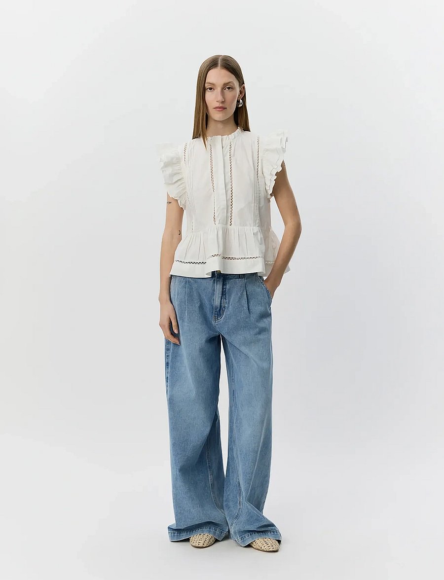 Sofie Schnoor - JULIENSW FRILL COTTON TOP - Ærmeløse bluser - white alyssum - 0