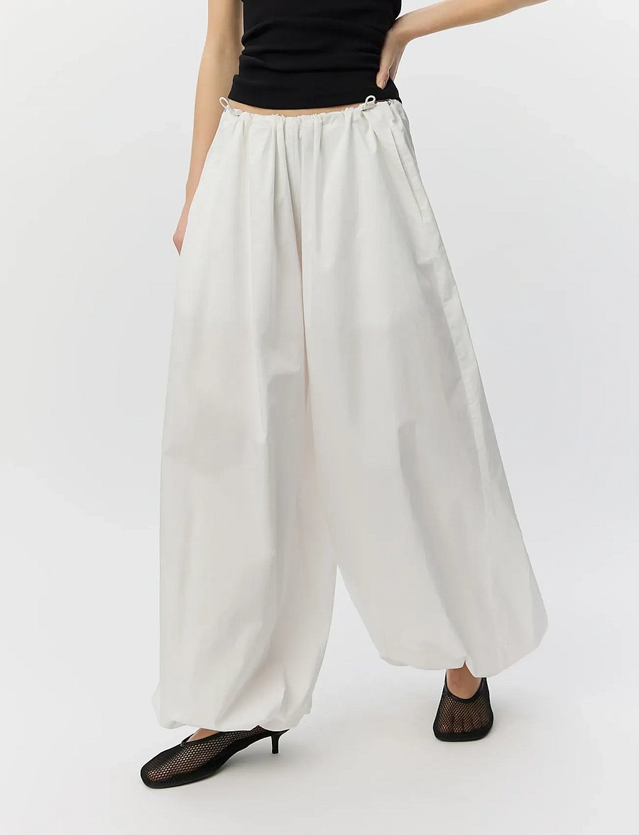 Sofie Schnoor - IMIRASW BALLOON SHAPE TROUSERS - hosen mit geradem bein - white - 5