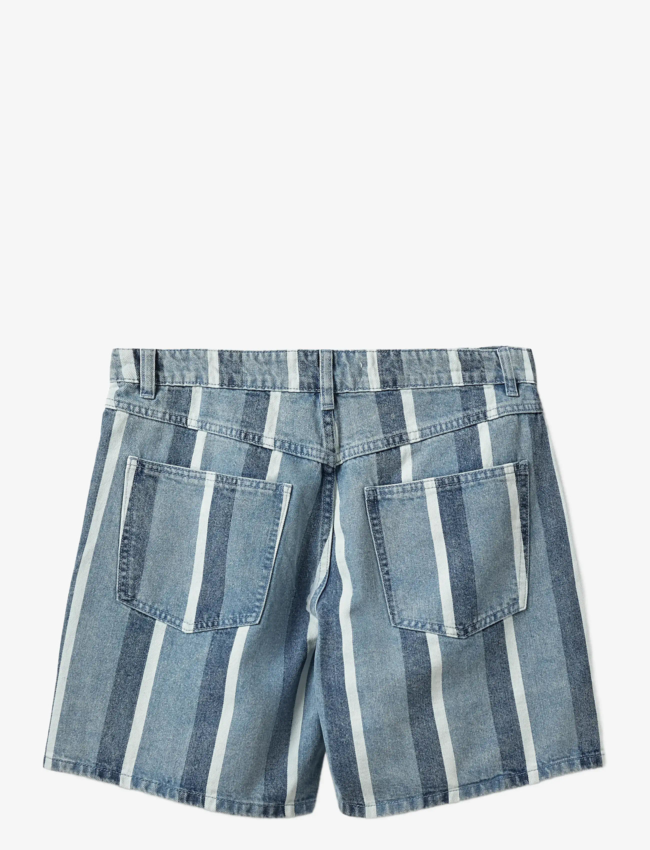Sofie Schnoor - OZILASW STRIPED DENIM SHORTS - jorts - blue denim stripe - 2