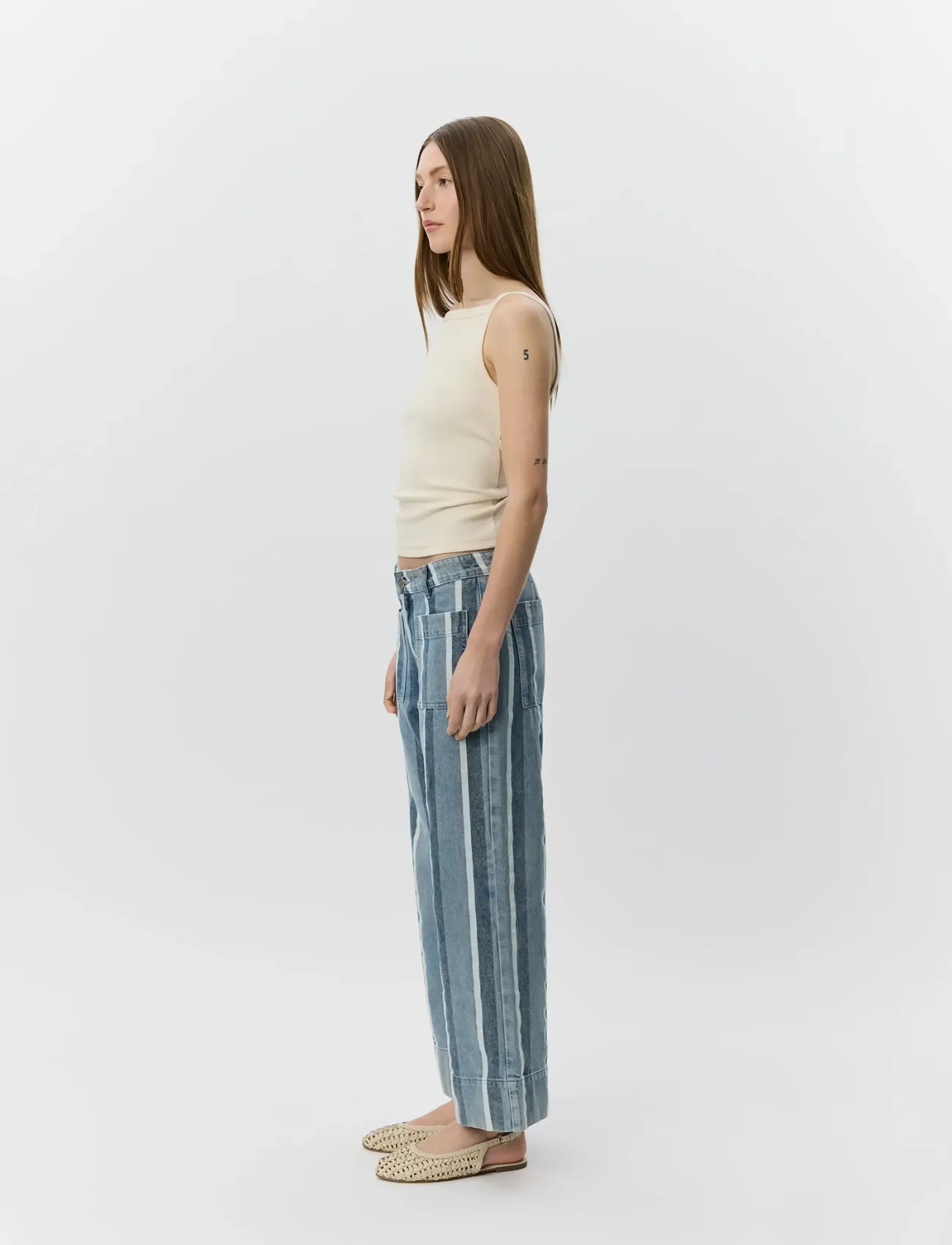 Sofie Schnoor - TOULOUSESW STRIPED CROPPED JEANS - hosen mit weitem bein - blue&white denim stripe - 3