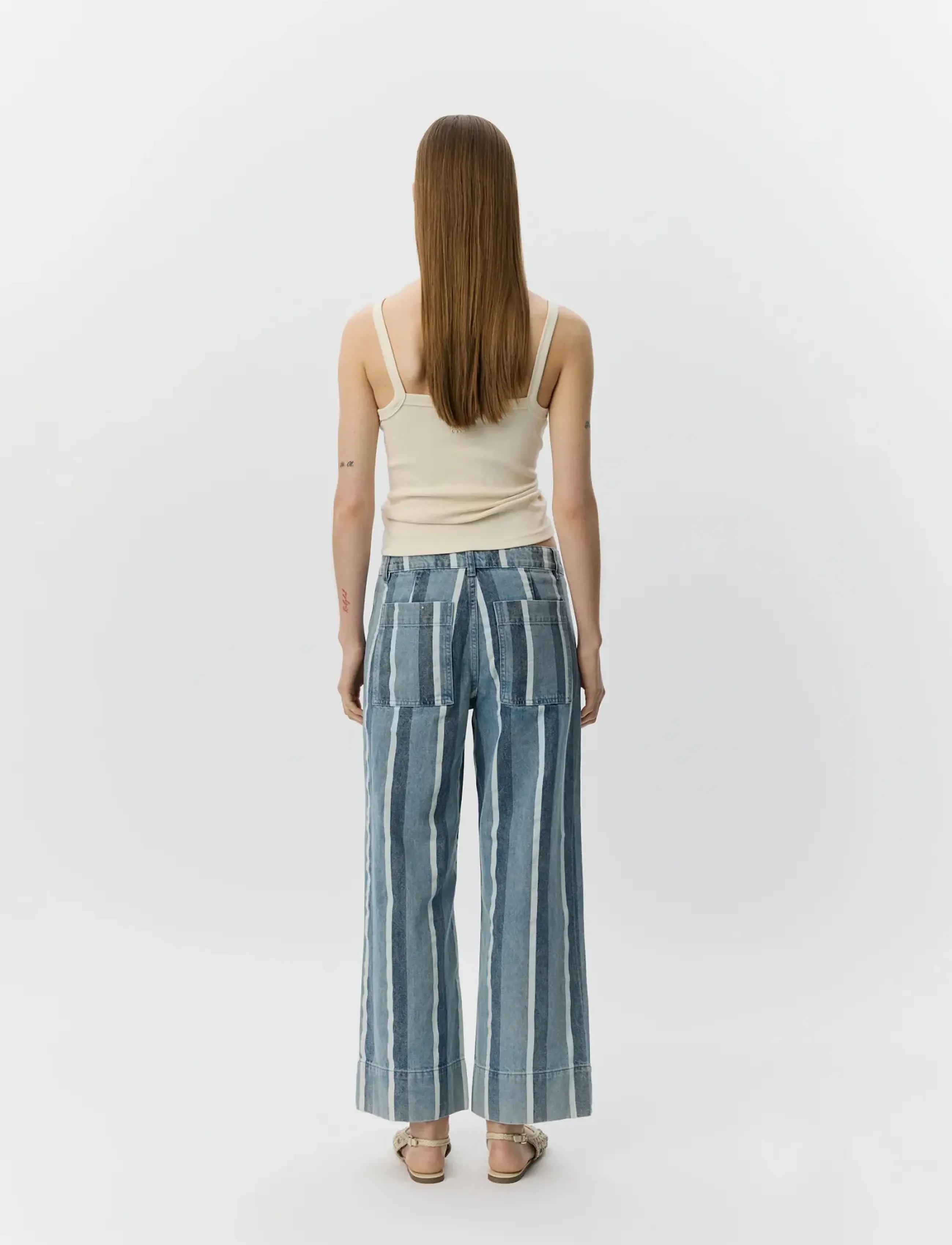 Sofie Schnoor - TOULOUSESW STRIPED CROPPED JEANS - hosen mit weitem bein - blue&white denim stripe - 4