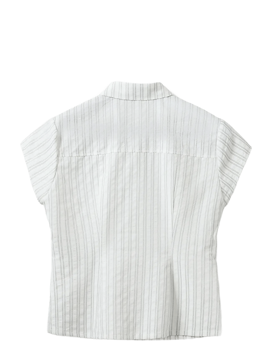 Sofie Schnoor - LILYANSW STRIPED SLIM FIT SHIRT - kortærmede skjorter - off white / black stripe - 2