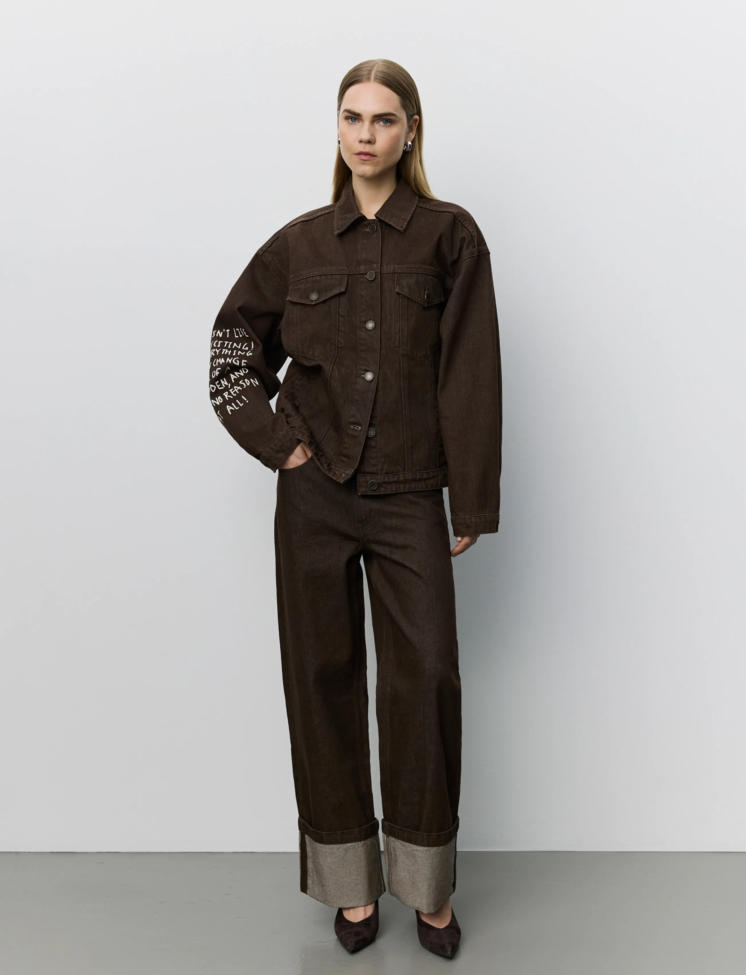 Sofie Schnoor - MISHASW FOLD UP JEANS - dark brown - 4