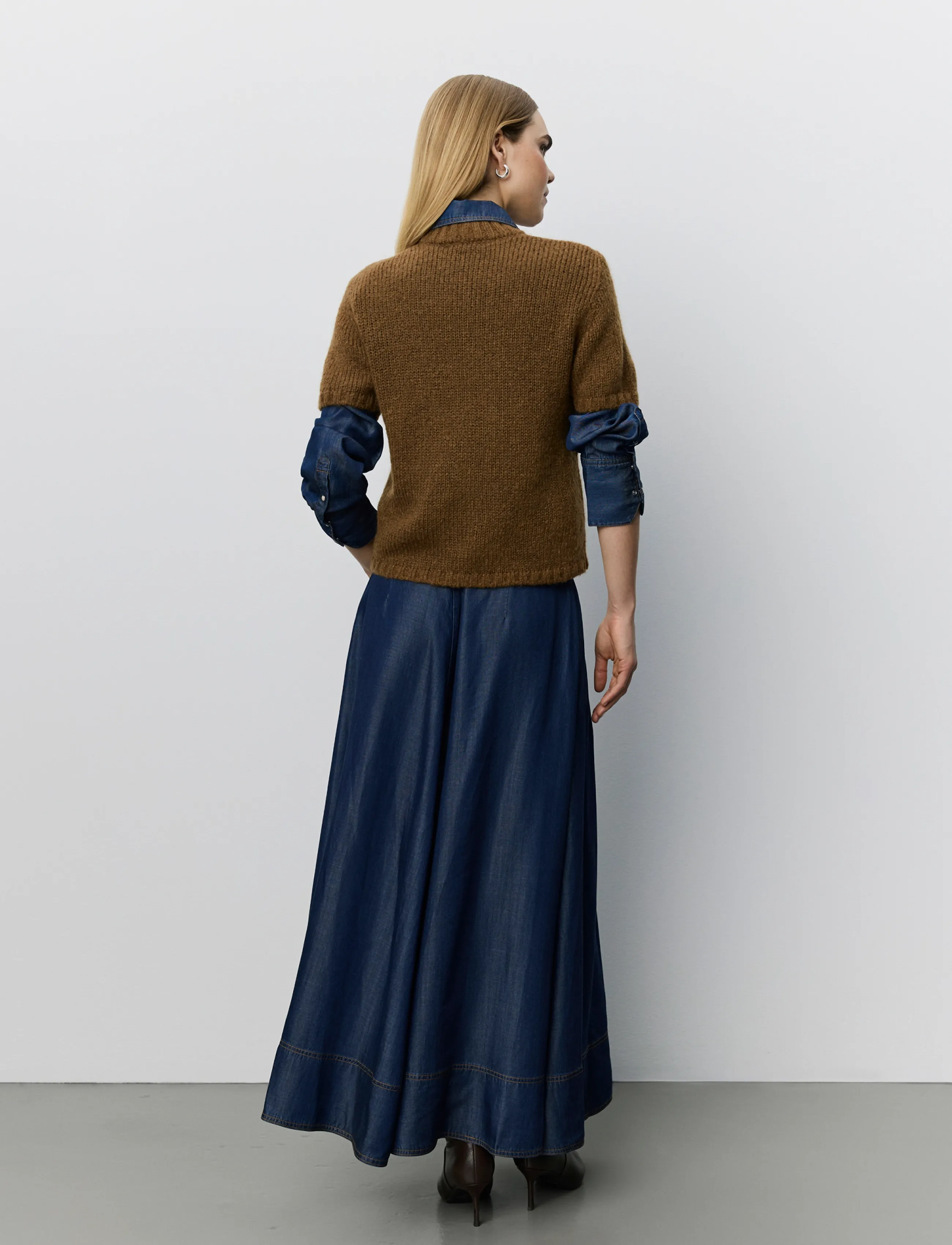 Sofie Schnoor - SAGASW SHORT SLEEVE KNIT SWEATER - dark brown - 5
