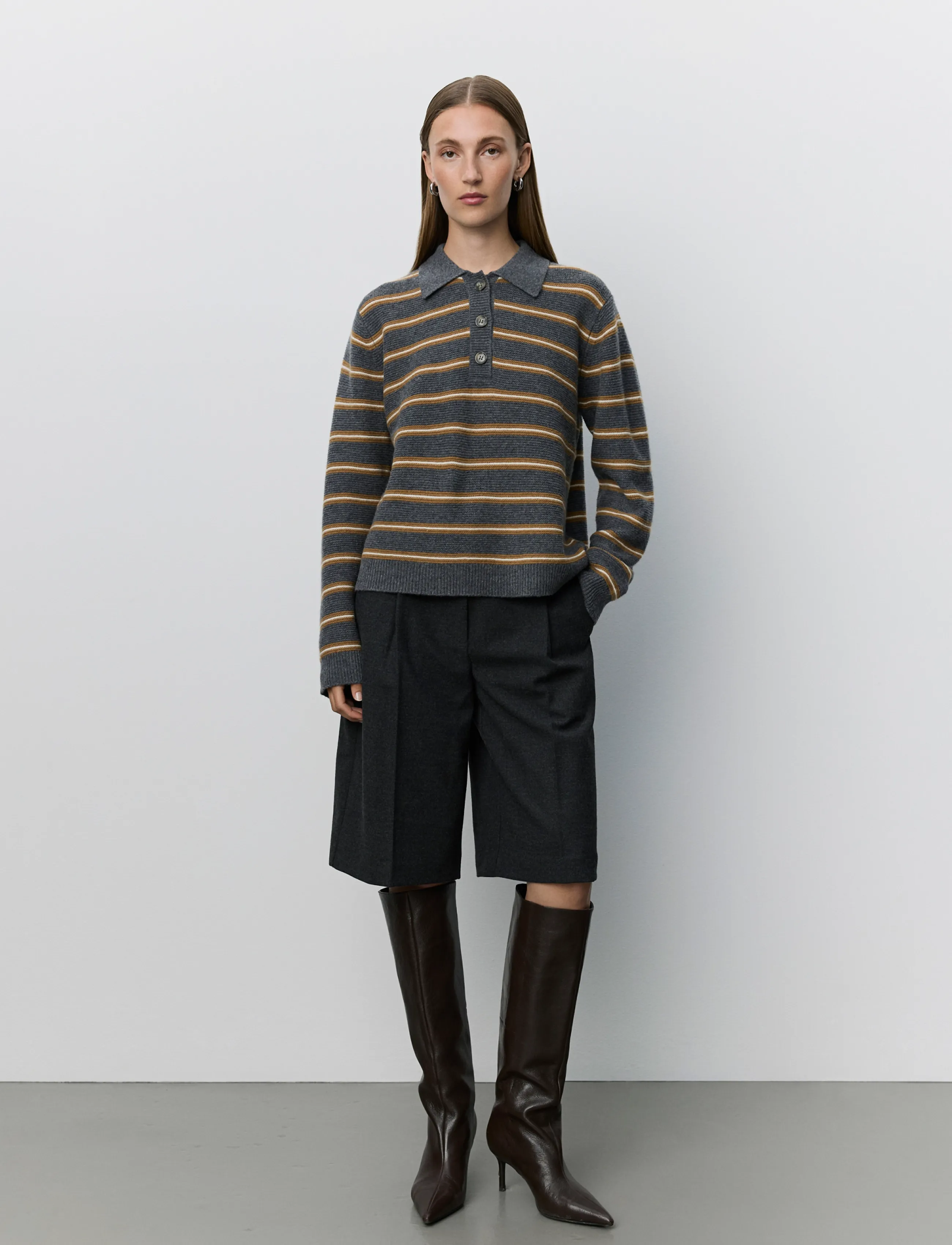 Sofie Schnoor - STORMASW STRIPED KNIT POLO - dark grey melange - 4