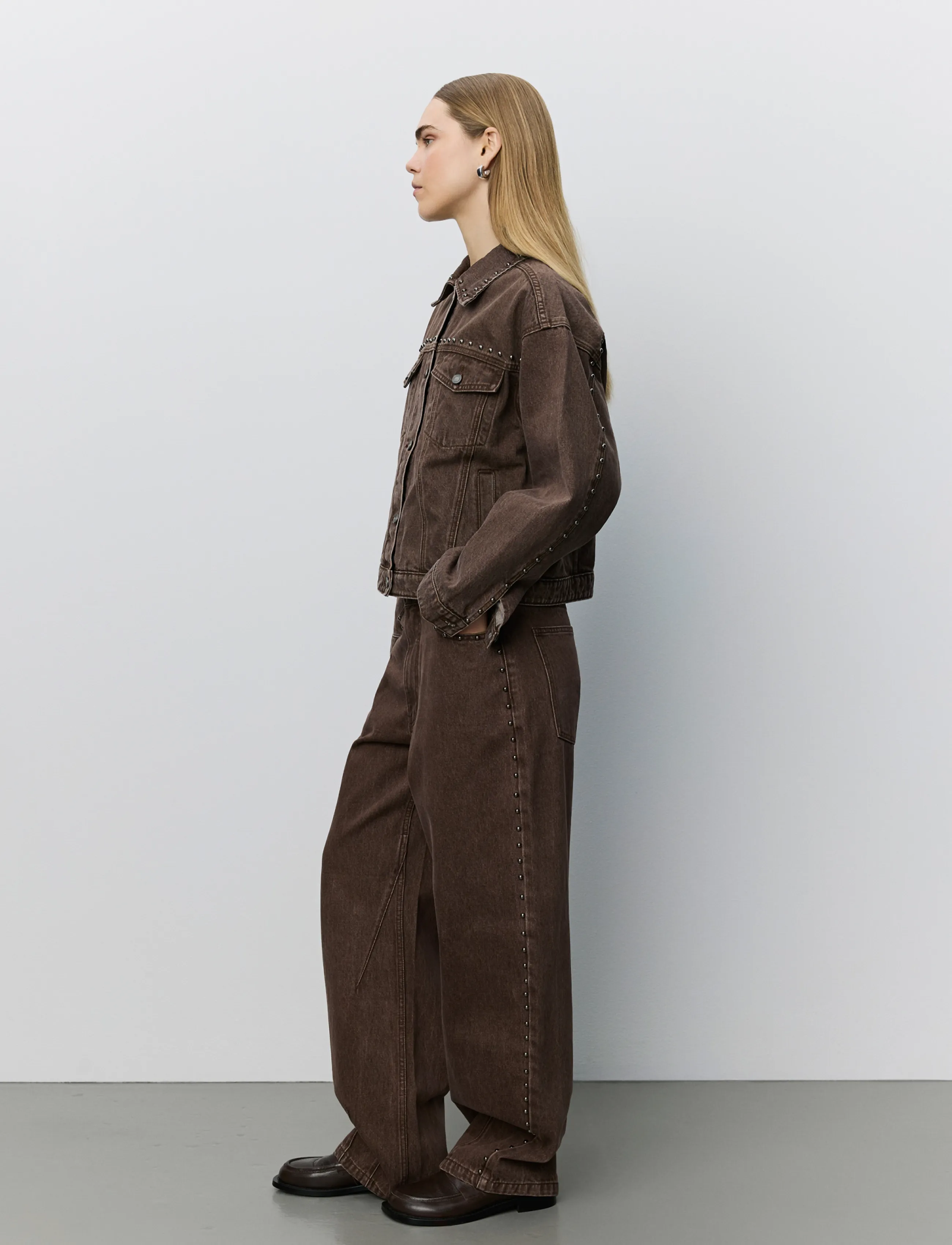 Sofie Schnoor AUDRISW DENIM JACKET WITH RIVETS - Denim clothing - MIDDLE BROWN / brown