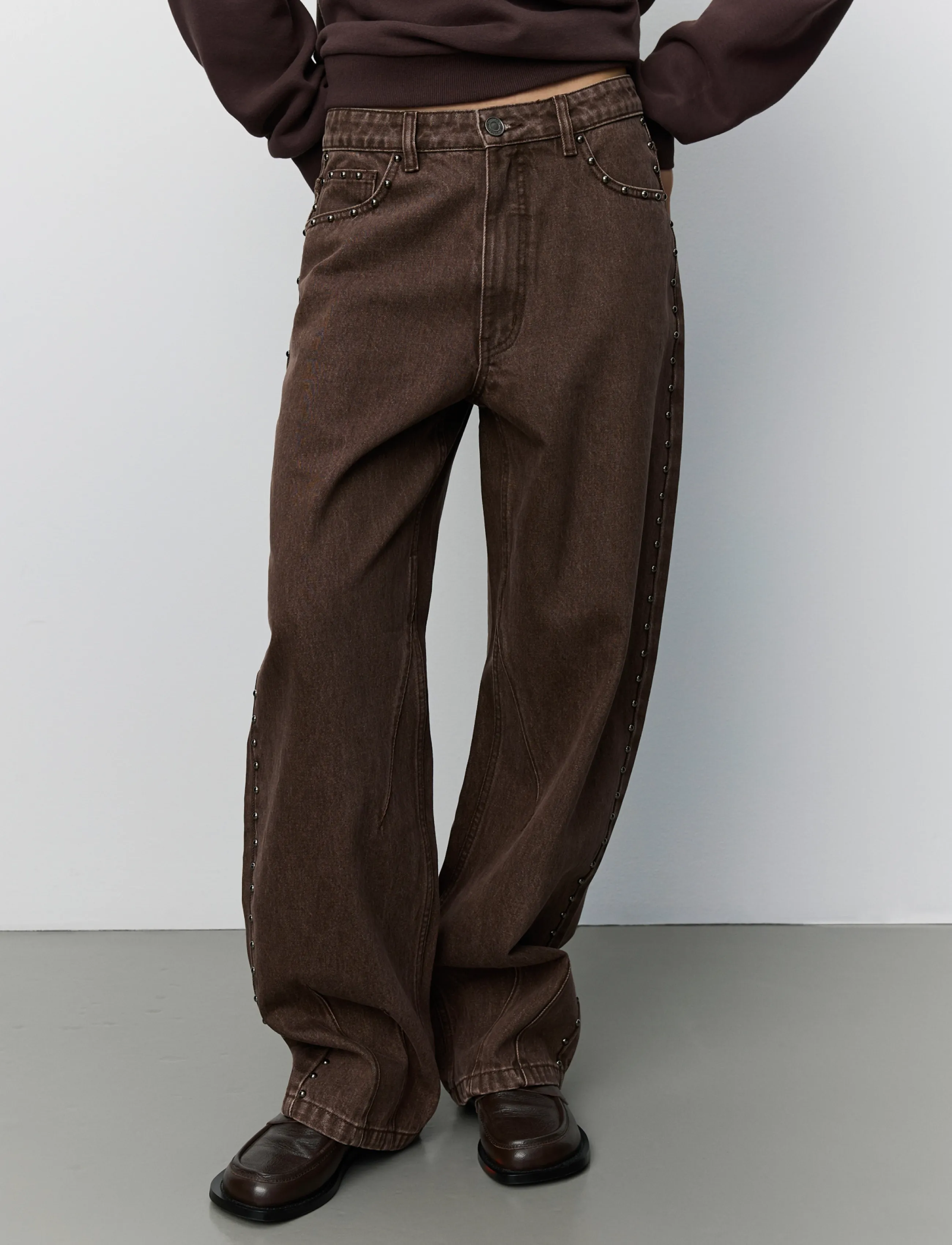 Sofie Schnoor - HAVANASW BARREL JEANS WITH RIVETS - middle brown - 4