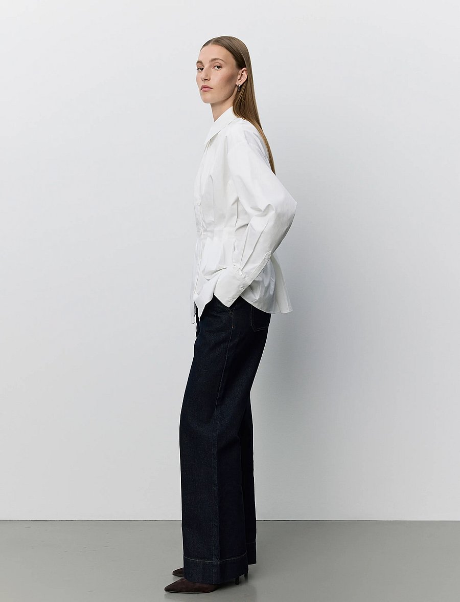 Sofie Schnoor - MIKRASW FITTED SHIRT WITH PLEATS - hemden - off white - 3