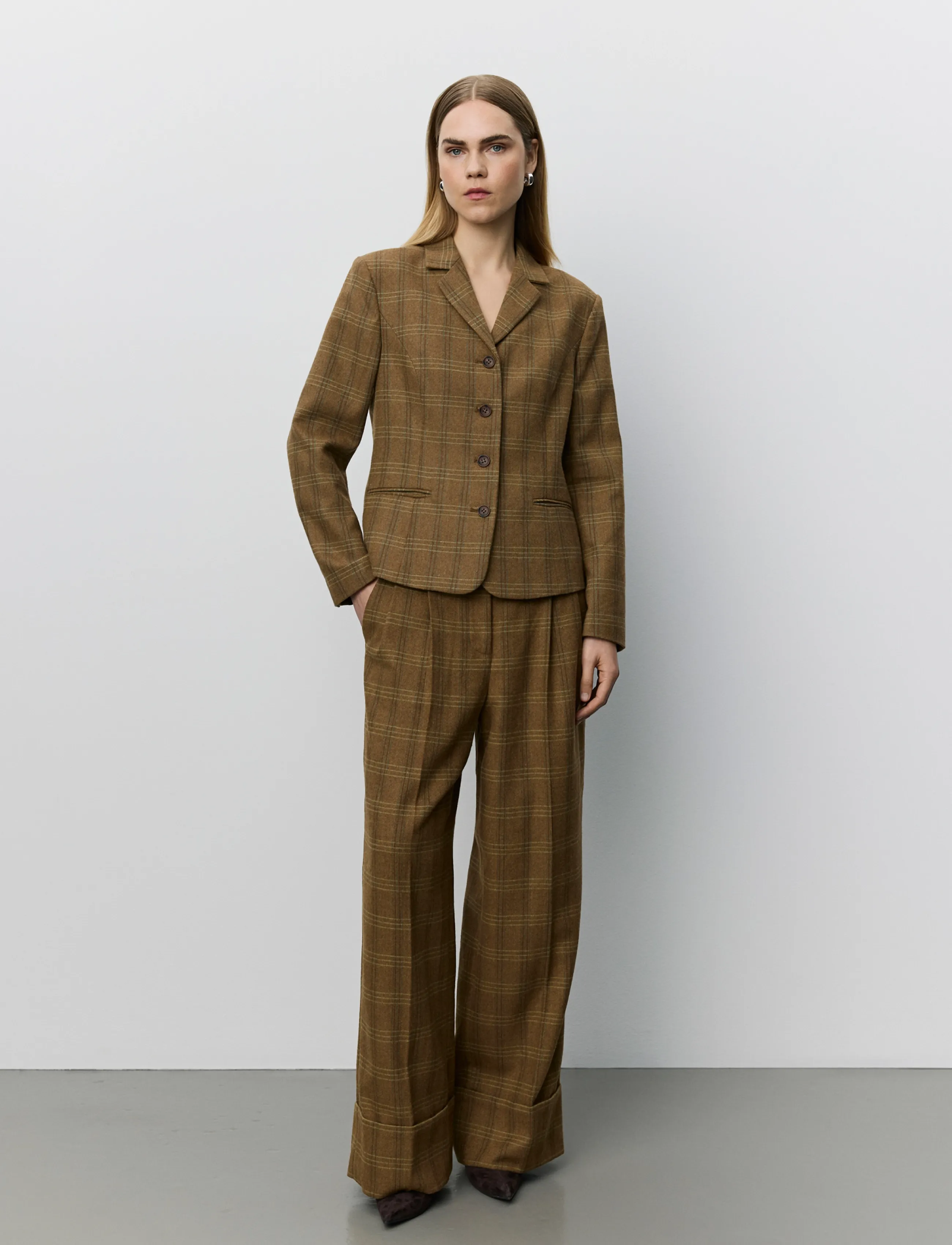 Sofie Schnoor - POPPYSW CHECKED BLAZER - einreihige blazer - maple brown check - 4