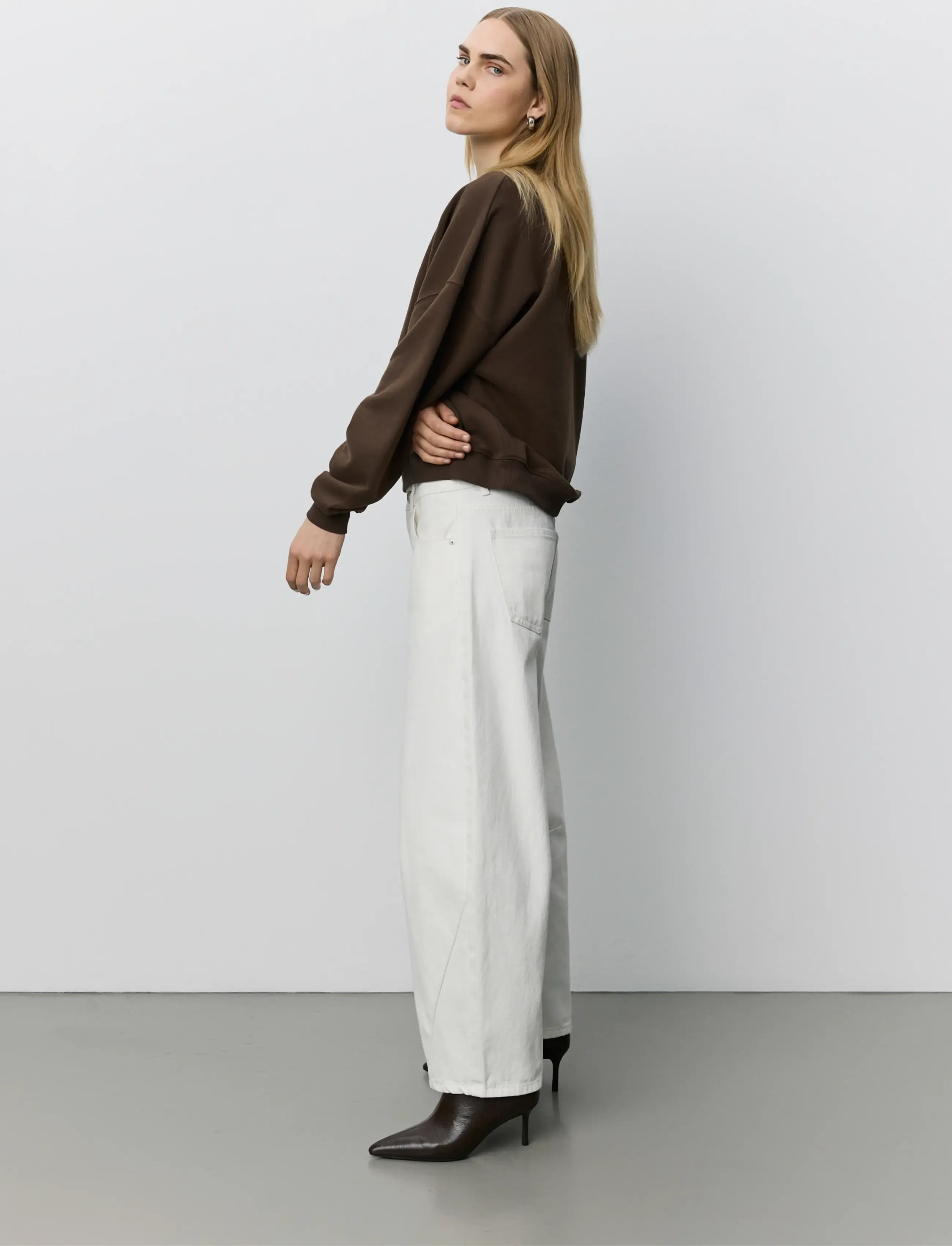 Sofie Schnoor Parossw Oversized Sweatshirt, M, Brown, Sweatshirts & Hættetrøjer > Sweatshirts, Dame