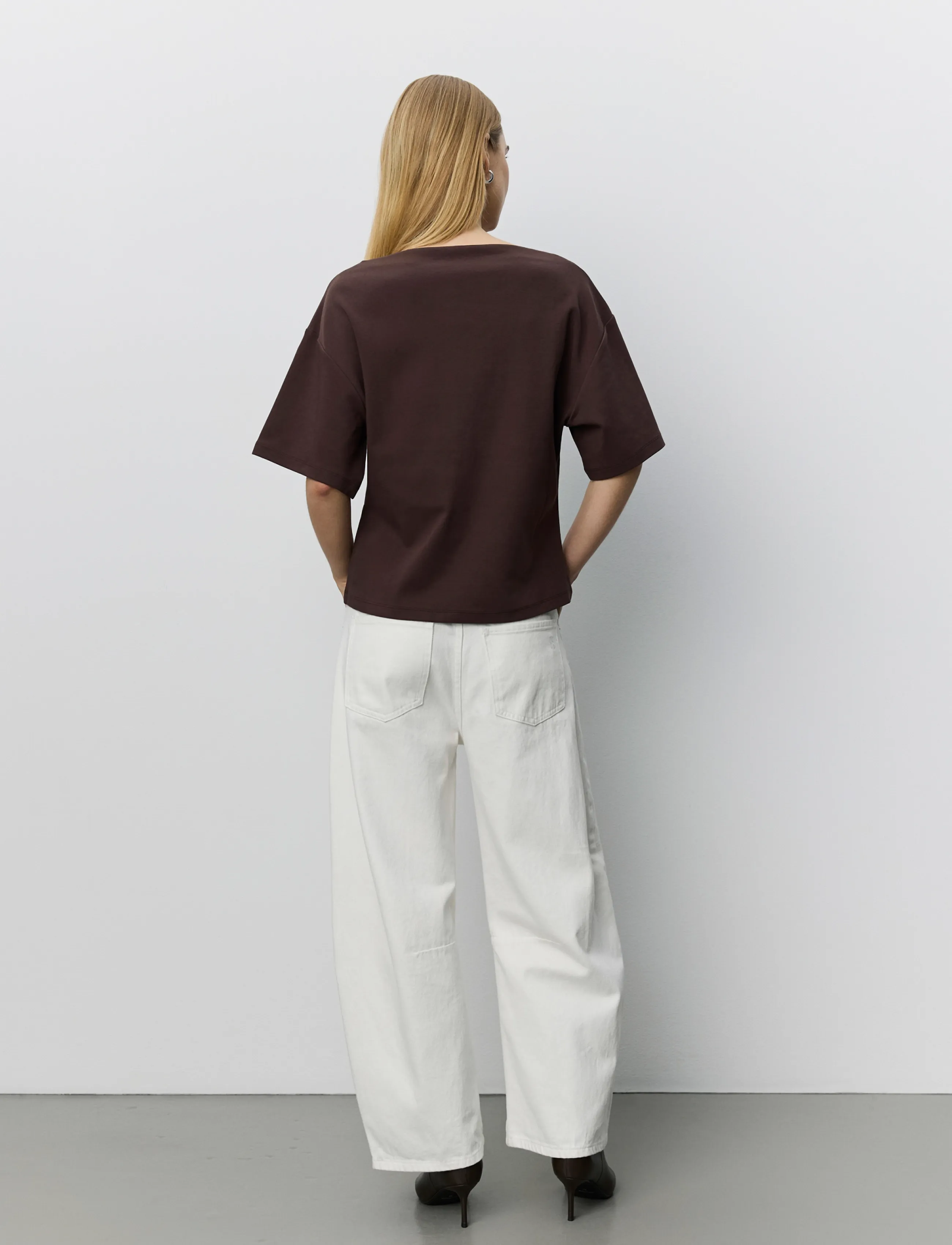 Sofie Schnoor - TEASW BOATNECK T-SHIRT - dark brown - 3