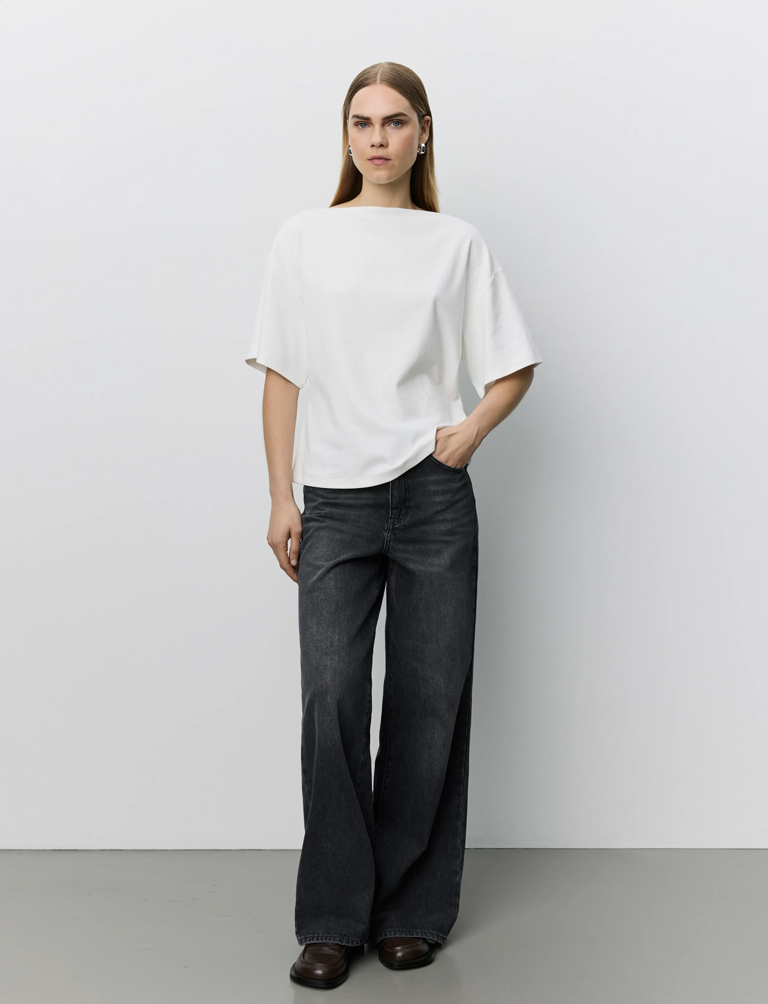 Sofie Schnoor - TEASW BOATNECK T-SHIRT - t-shirts - off white - 4