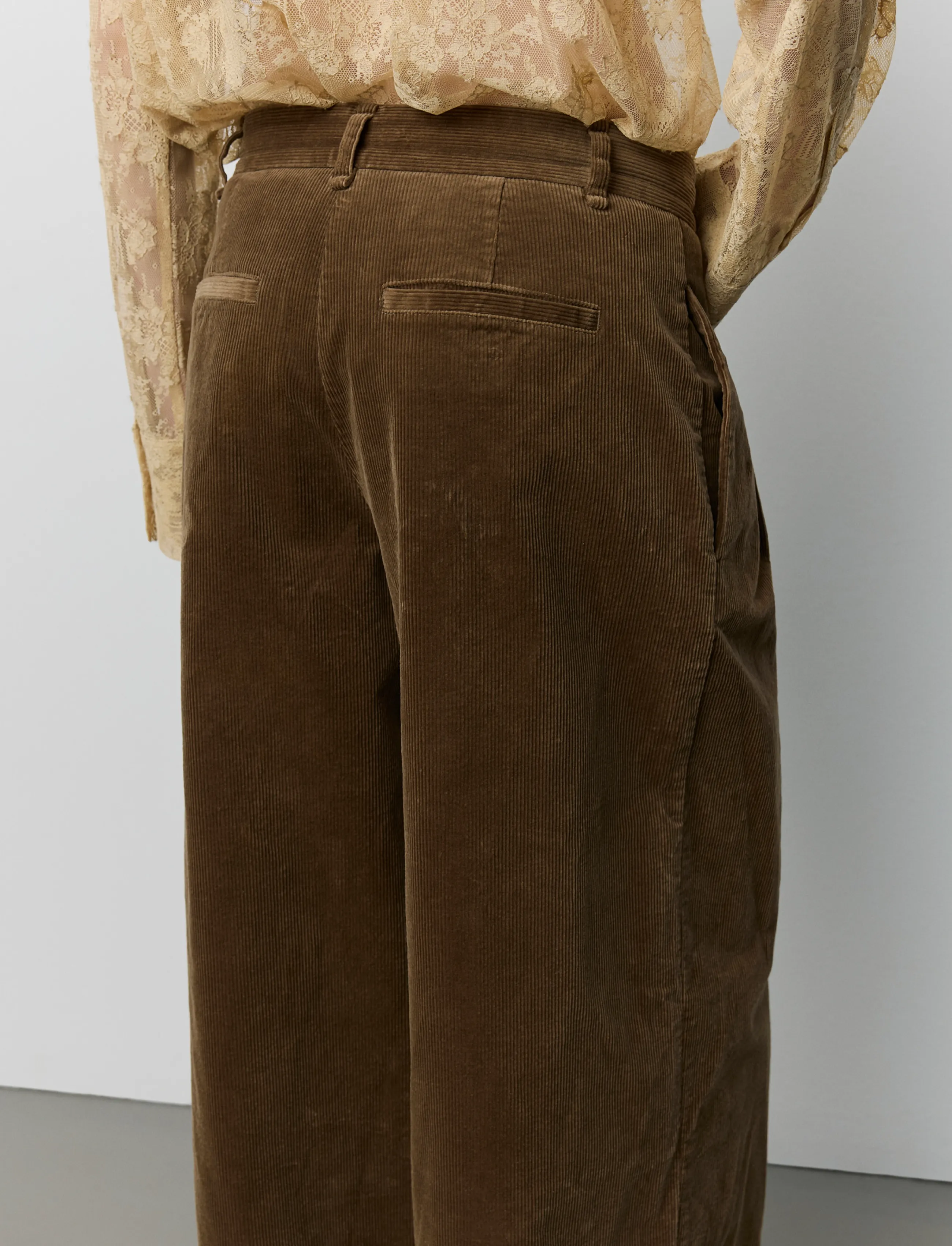 Sofie Schnoor Corliesw Corduroy Trousers kostymbyxor dam – bild 4