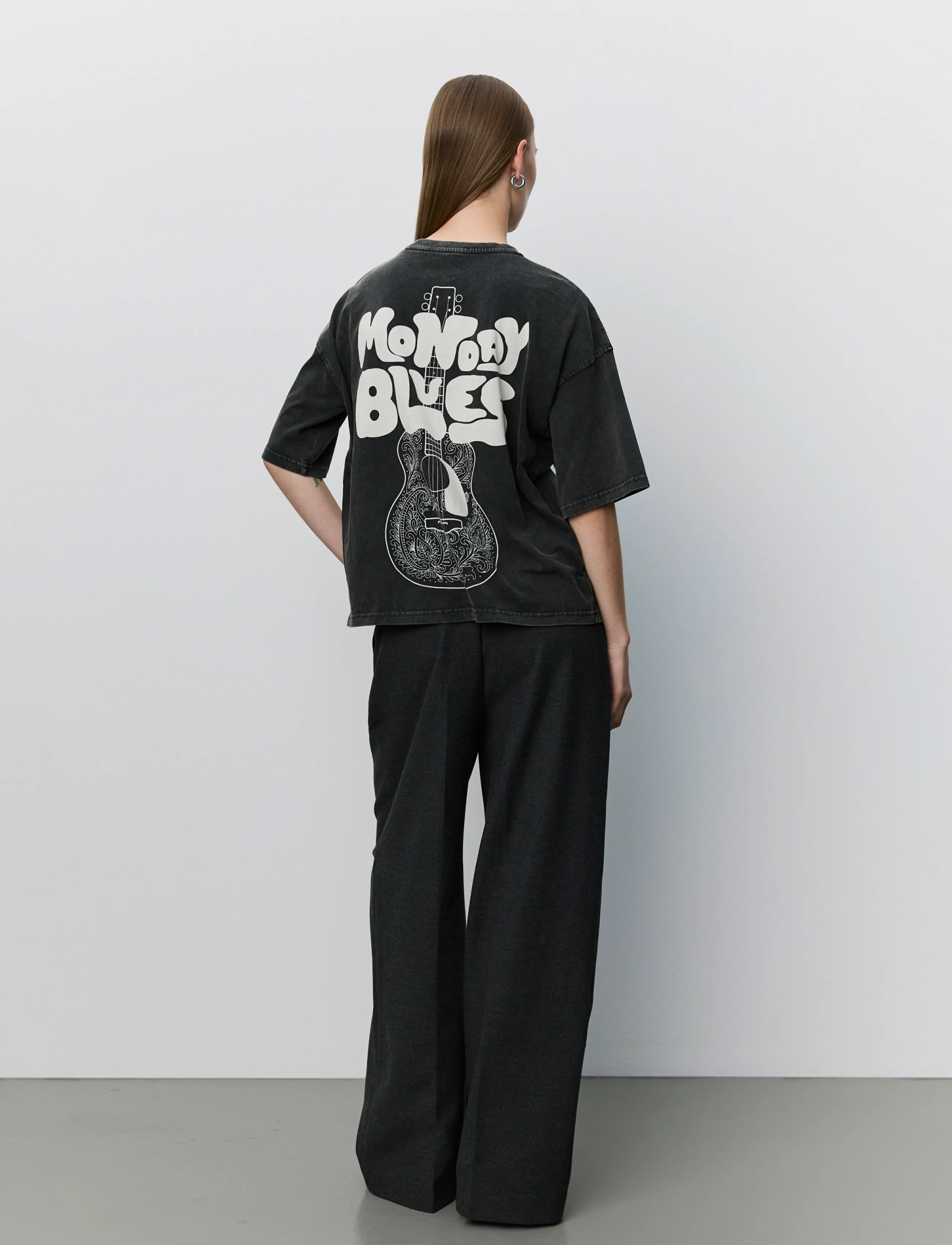 Sofie Schnoor - VERASW BOXY T-SHIRT - t-shirts - washed black - 4