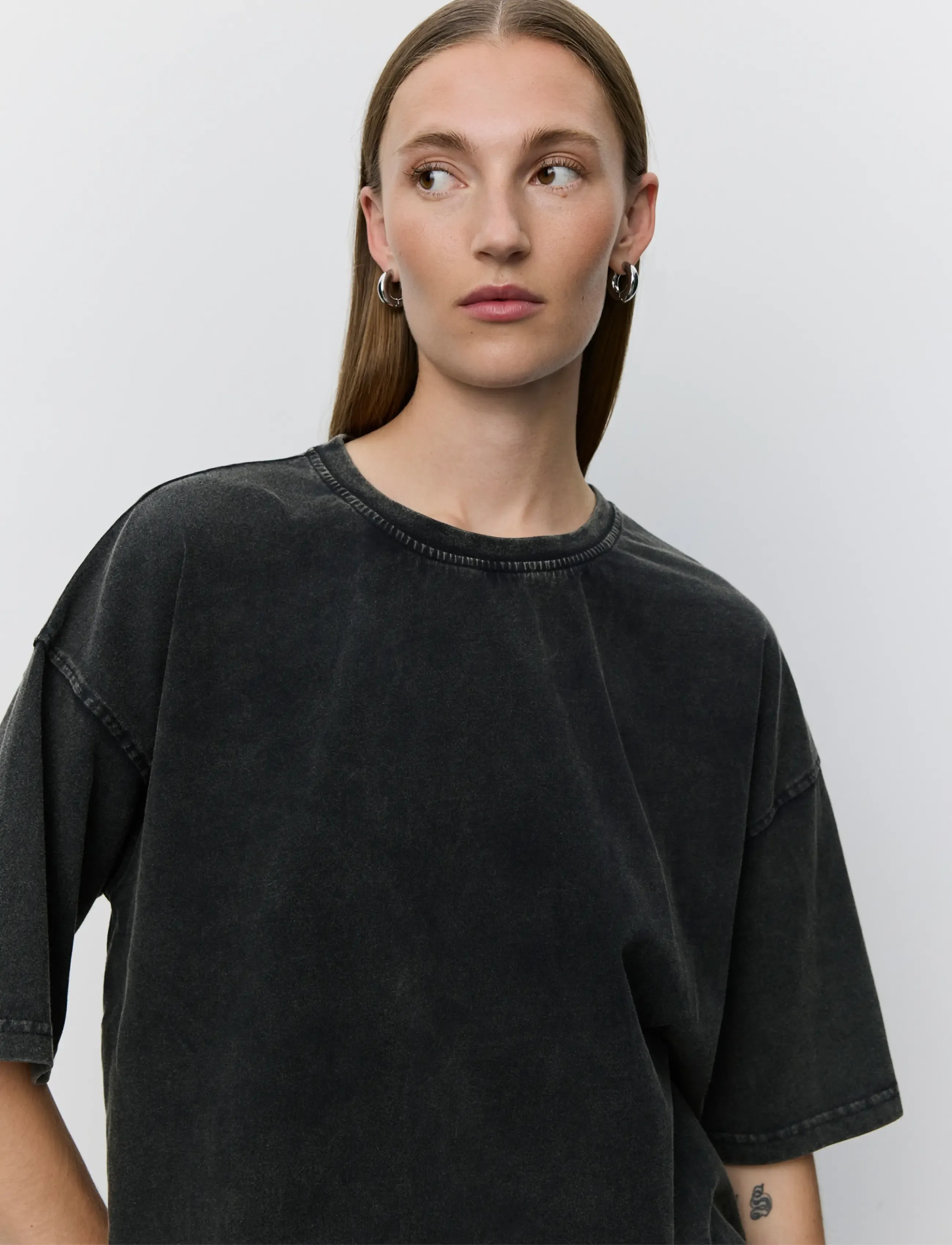 Sofie Schnoor - VERASW BOXY T-SHIRT - t-shirts - washed black - 5
