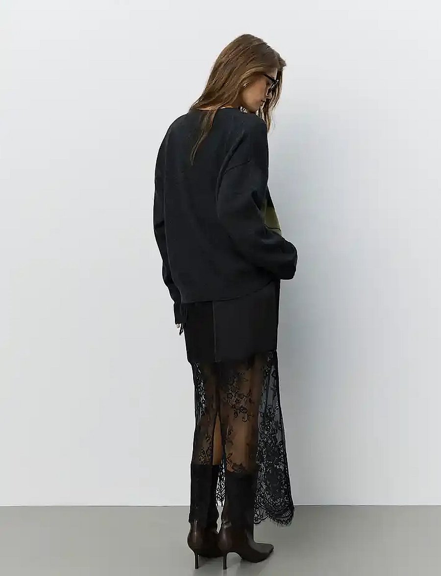 Sofie Schnoor - SELENESW SATIN MAXI SKIRT - maksiseelikud - black - 4