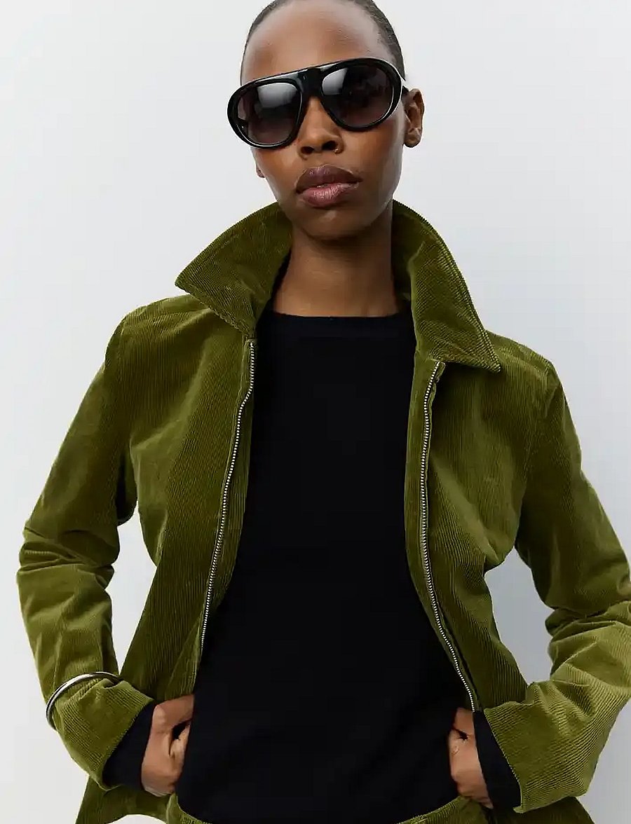 Sofie Schnoor - PRIELLASW FITTED CORDUROY JACKET - light jackets - olive green - 0