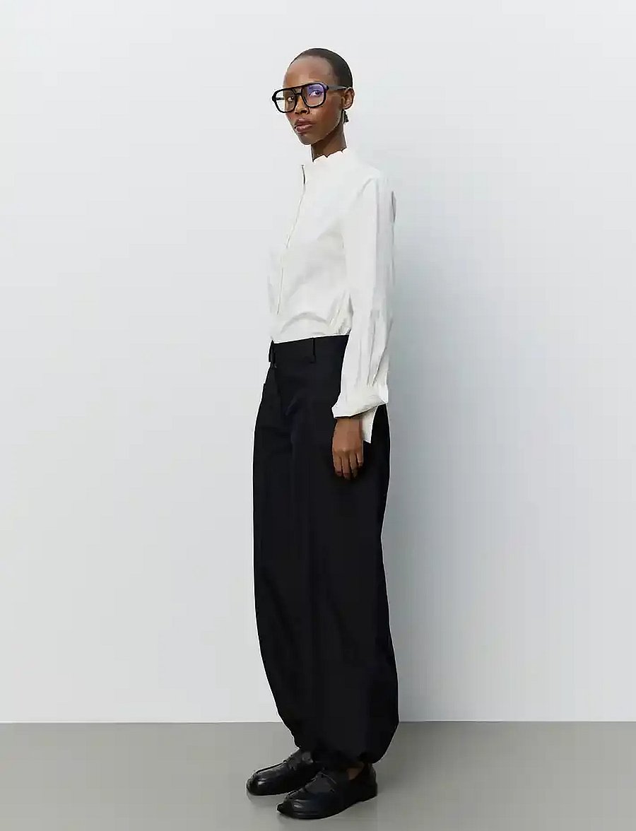 Sofie Schnoor - EDENSW FITTED SHIRT - langärmlige hemden - off white - 4