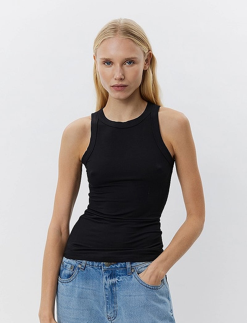 Sofie Schnoor - JULLIESW TOP - tanktops - black - 3