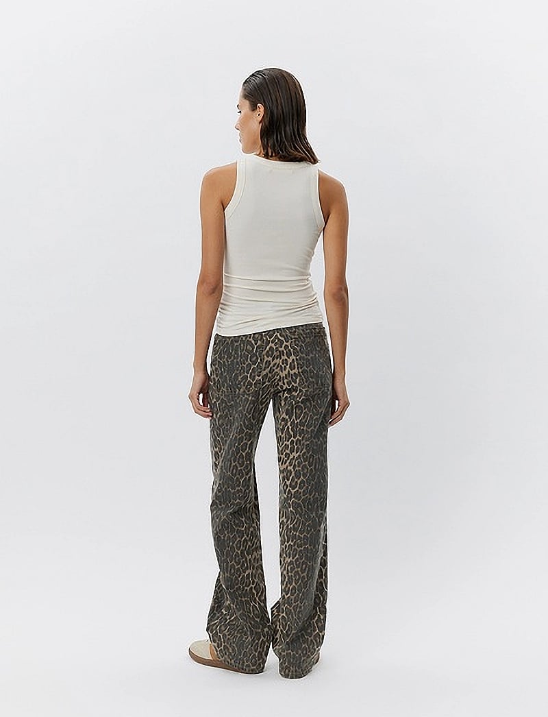 Sofie Schnoor - JULLIESW TOP - tanktops - off white - 4