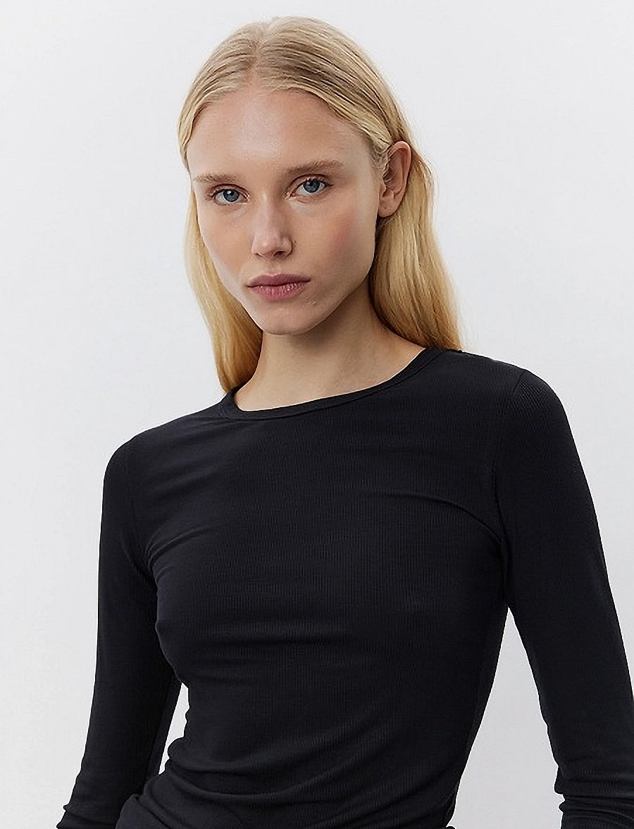Sofie Schnoor - PETRICIASW T-SHIRT LONG SLEEVE - langärmlige tops - black - 4