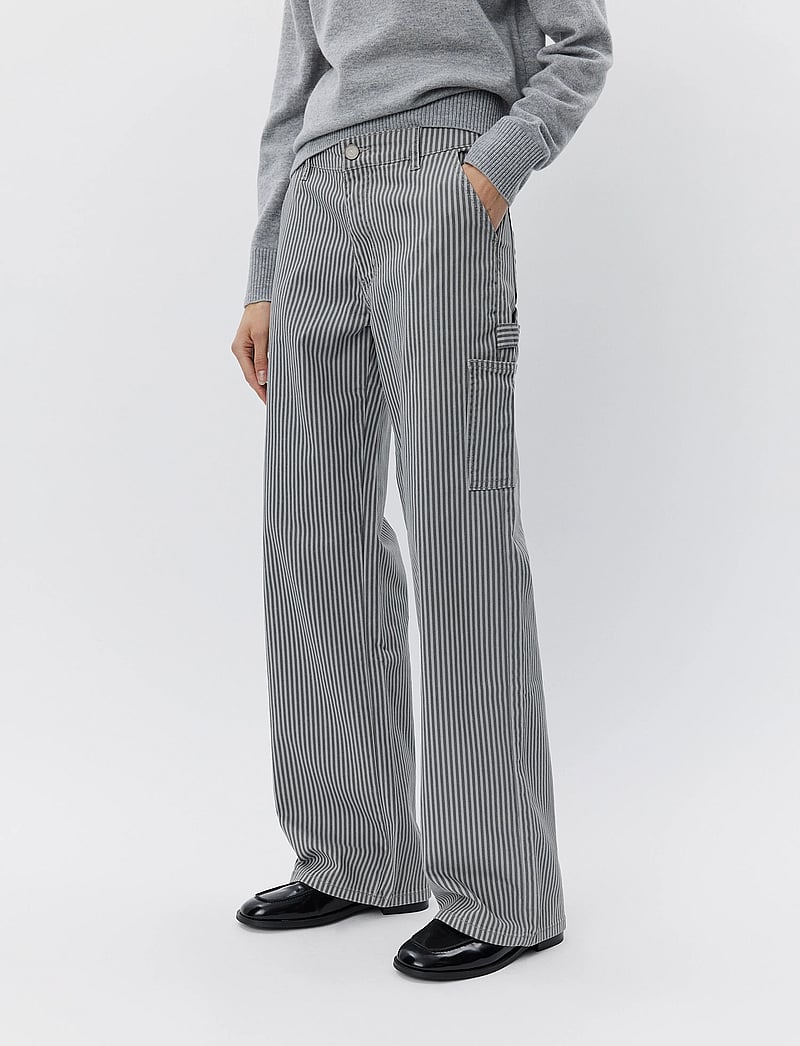 Sofie Schnoor - GITTESW TROUSERS - cargobukser - grey striped - 0