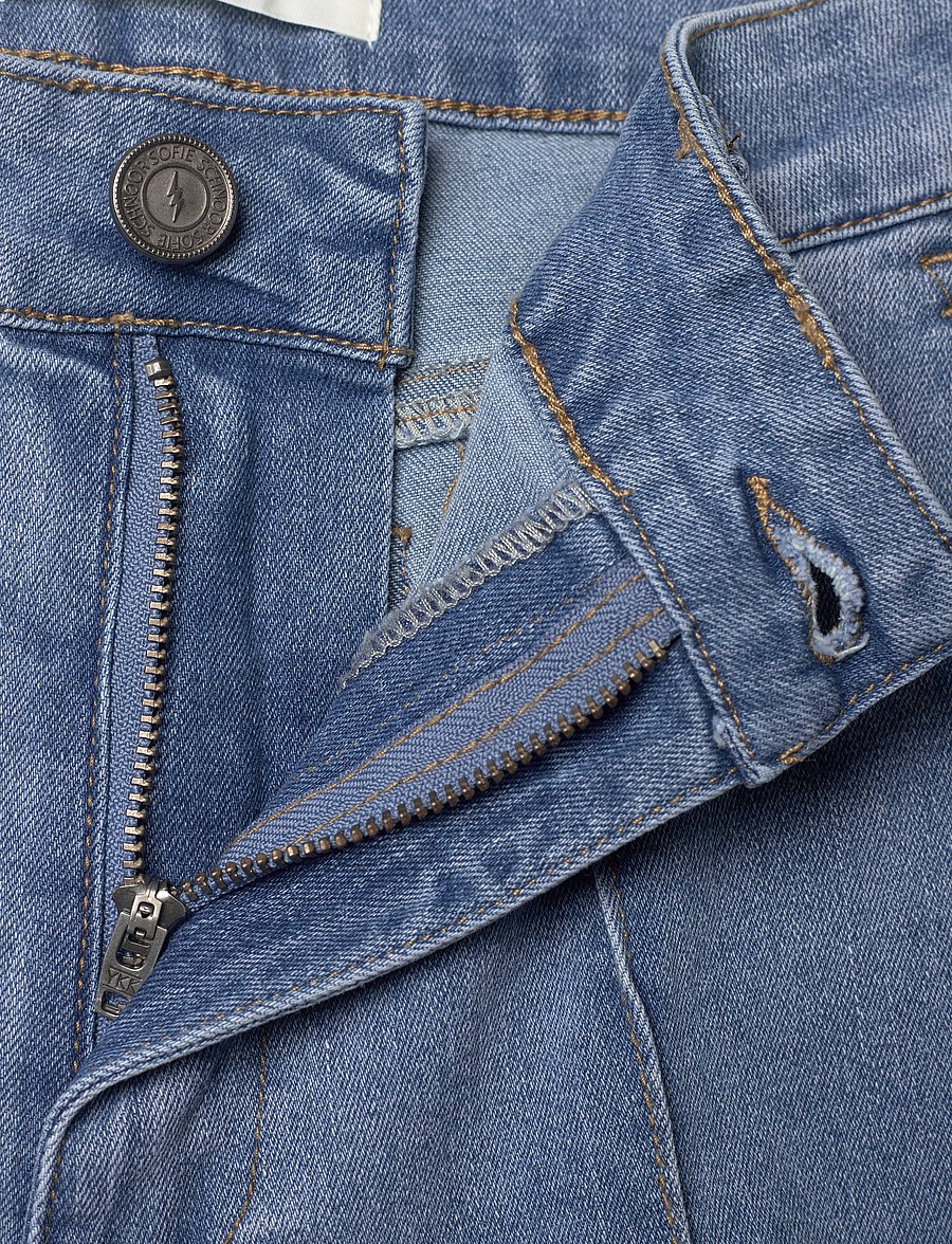 Sofie Schnoor - CARISW MID JEANS - gerade jeans - light denim blue - 5