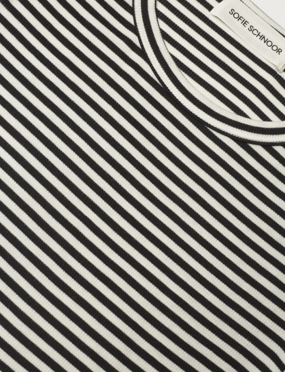 Sofie Schnoor - PETRICIASW STRIPE T-SHIRT LONG SLEE - langærmede toppe - black striped - 5