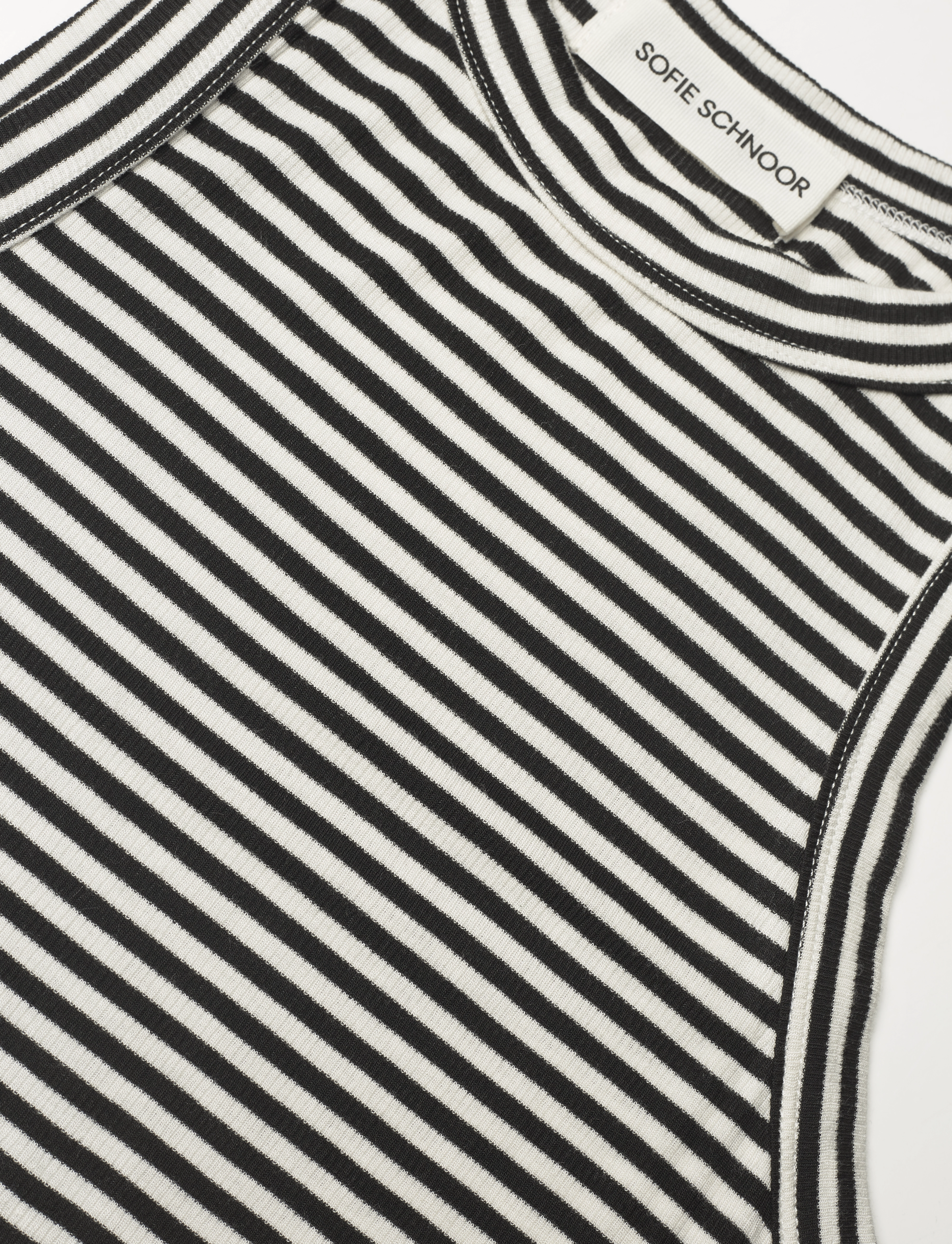 Sofie Schnoor - JULLIESW STRIPE TOP - tanktops - black striped - 4