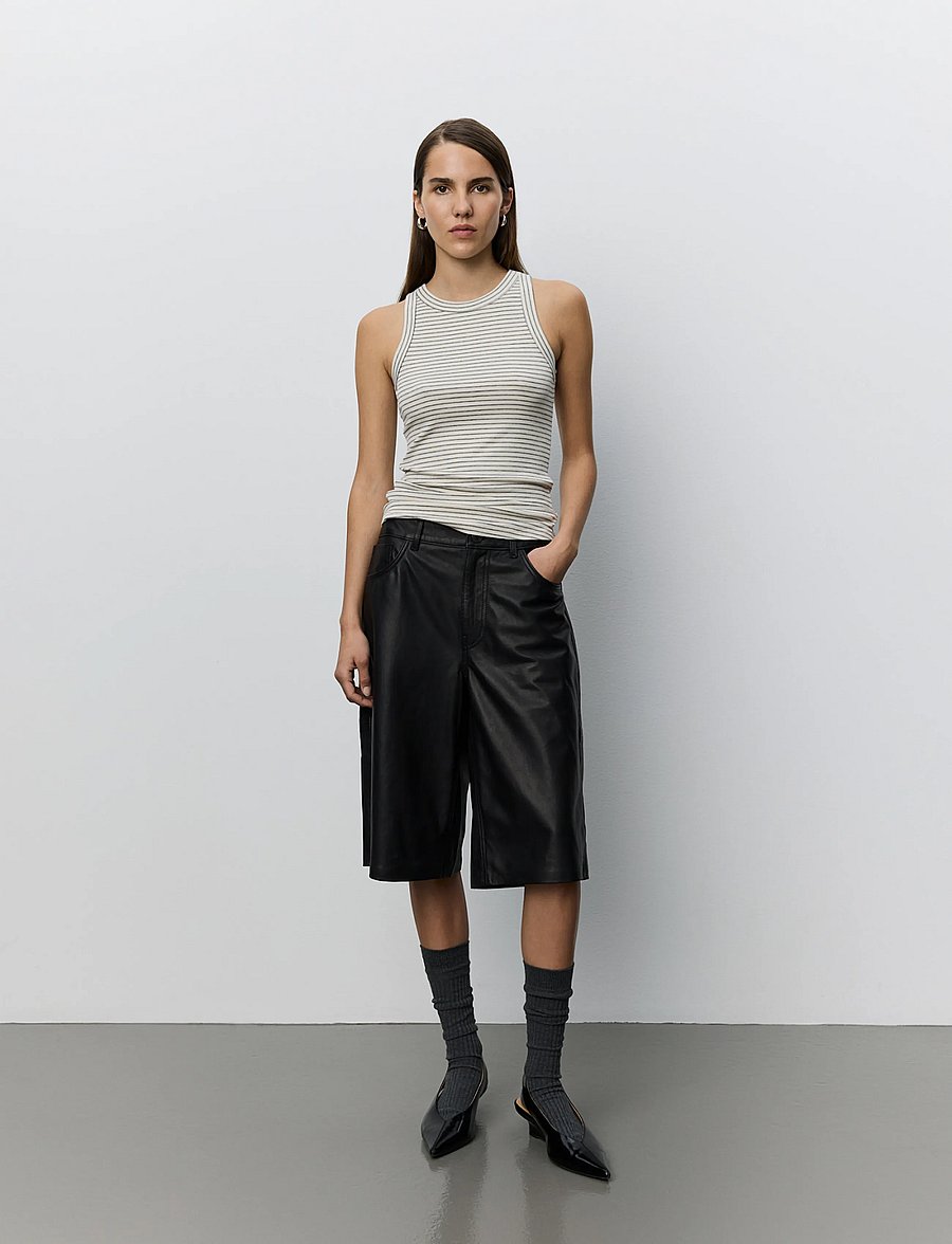 Sofie Schnoor - VOKESW LEATHER SHORTS - lederröcke - black - 3
