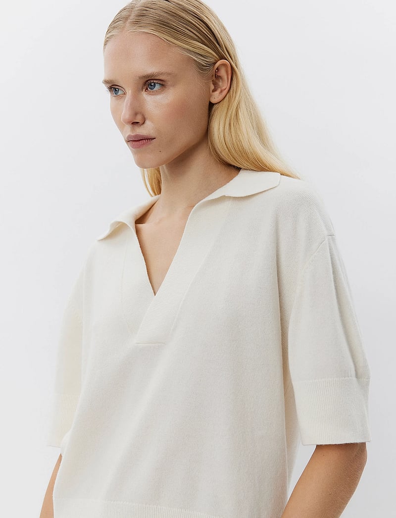 Sofie Schnoor - AMALYSW BLOUSE - stickade tröjor - off white - 3