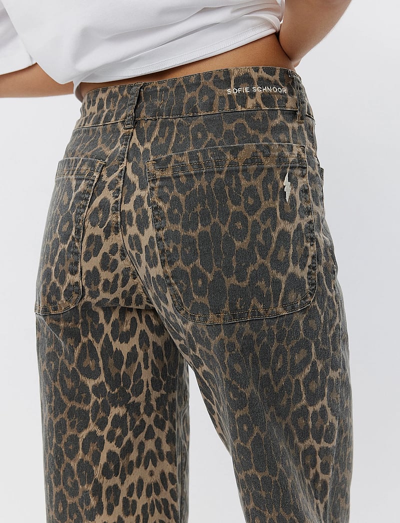 Sofie Schnoor - SIENNASW LEOPARD TROUSERS - hosen mit weitem bein - leopard - 4