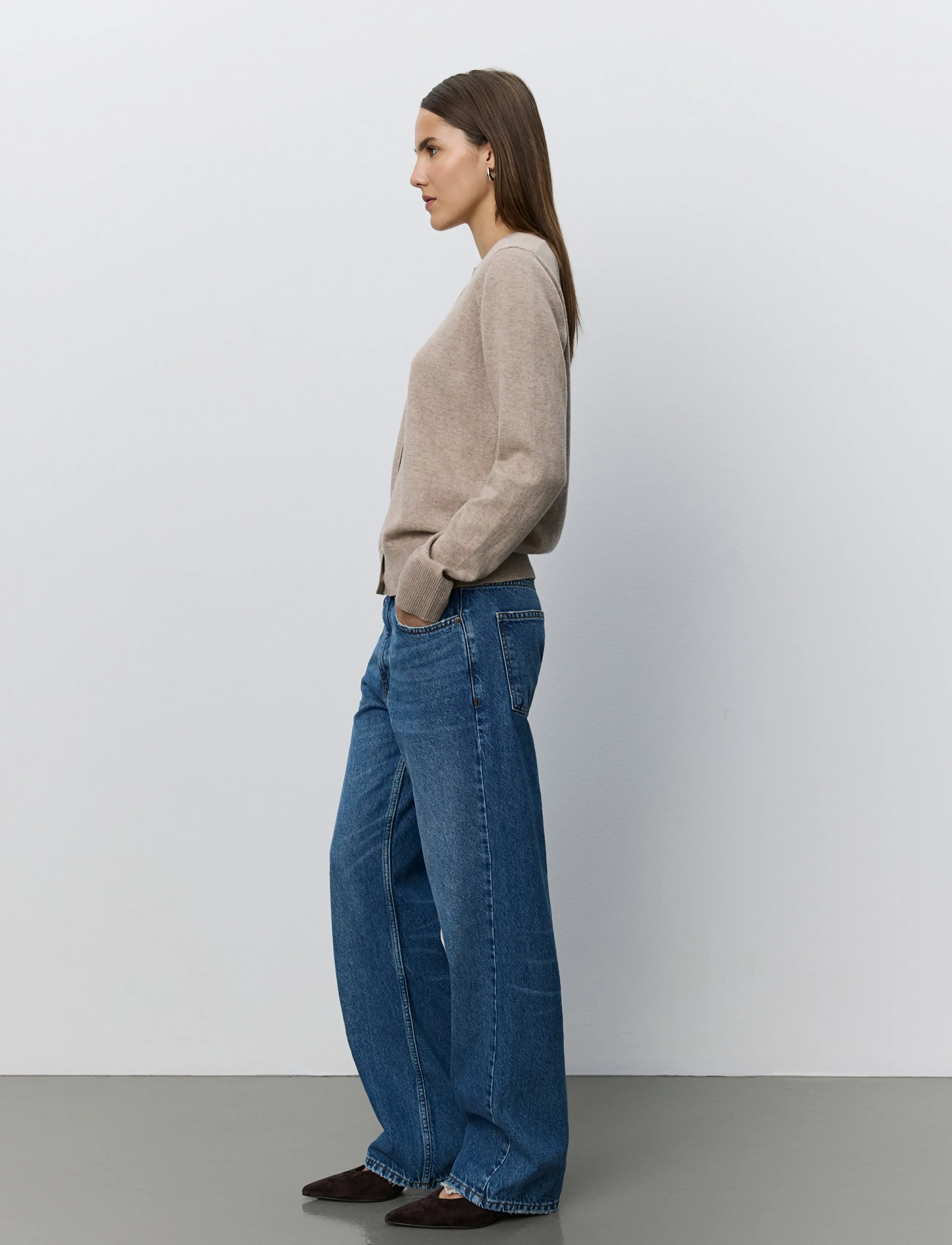 Sofie Schnoor - RIOSW MID WAIST JEANS - hosen mit weitem bein - denim blue - 3