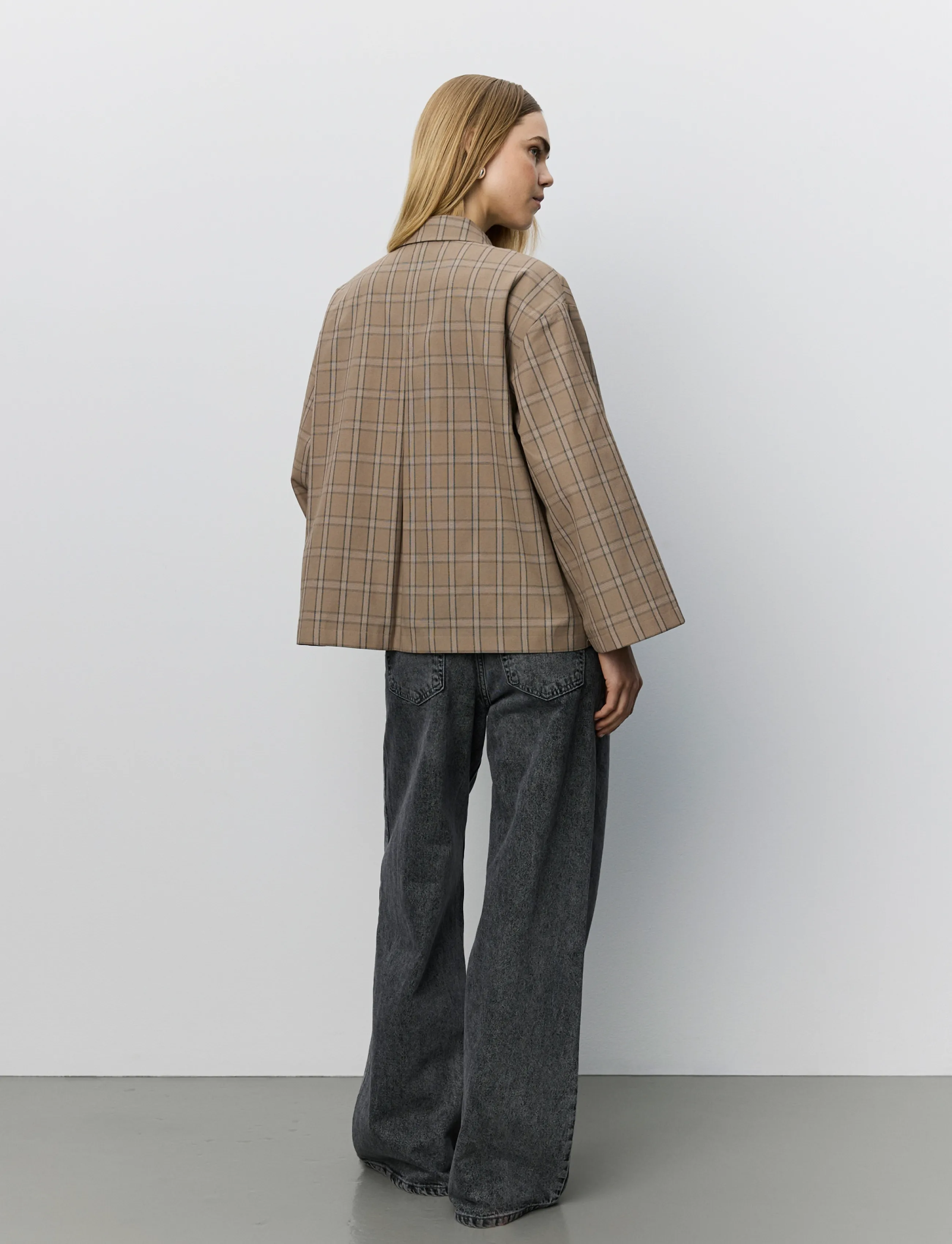 Sofie Schnoor - AGATHASW CHECK JACKET - forårsjakker - light brown check - 4
