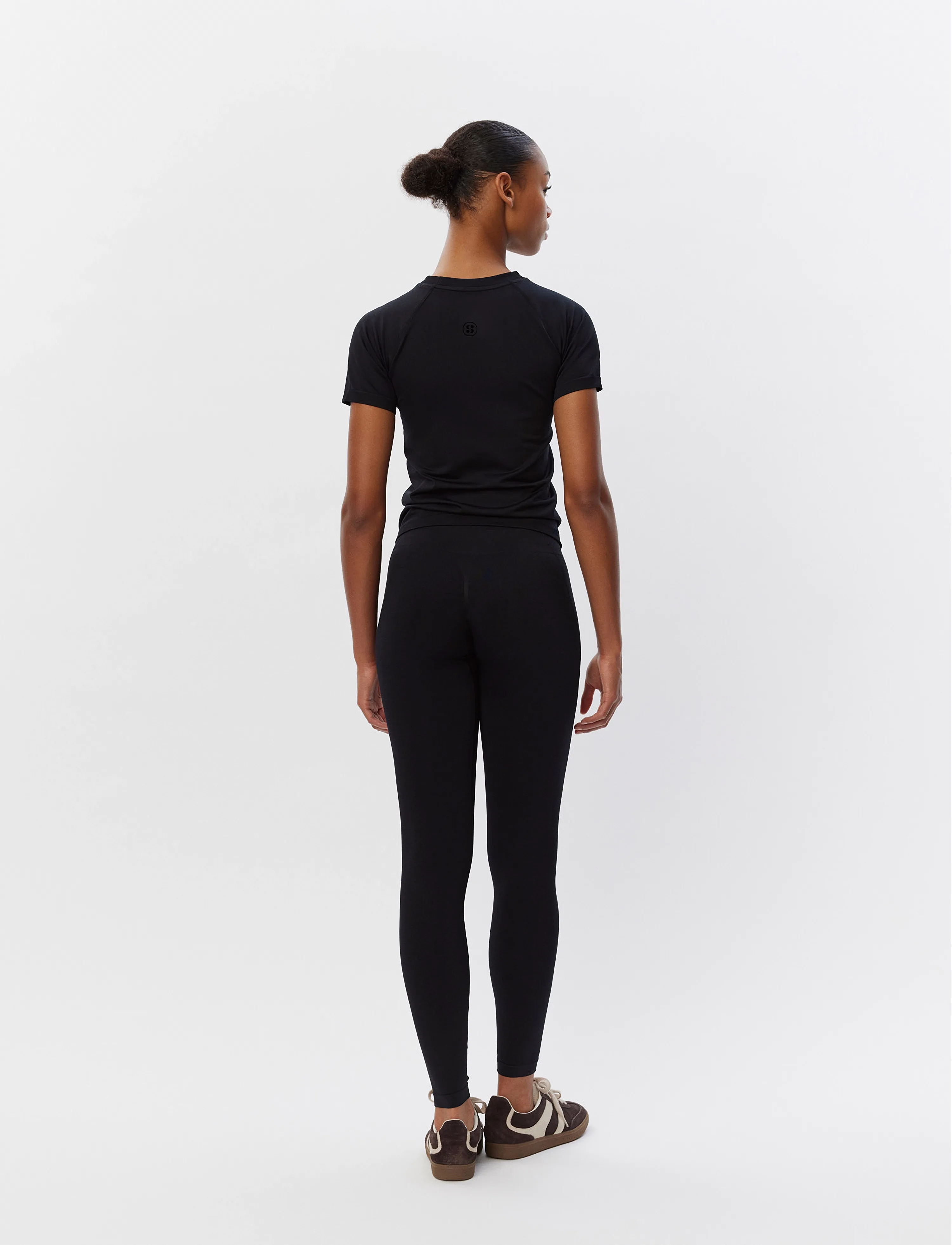 Sofie Schnoor - KALLIESPO T-SHIRT - sport tops - black - 4