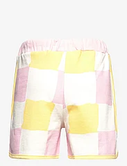 Soft Gallery - SGParis Checks shorts - sweatshorts - gardenia - 1
