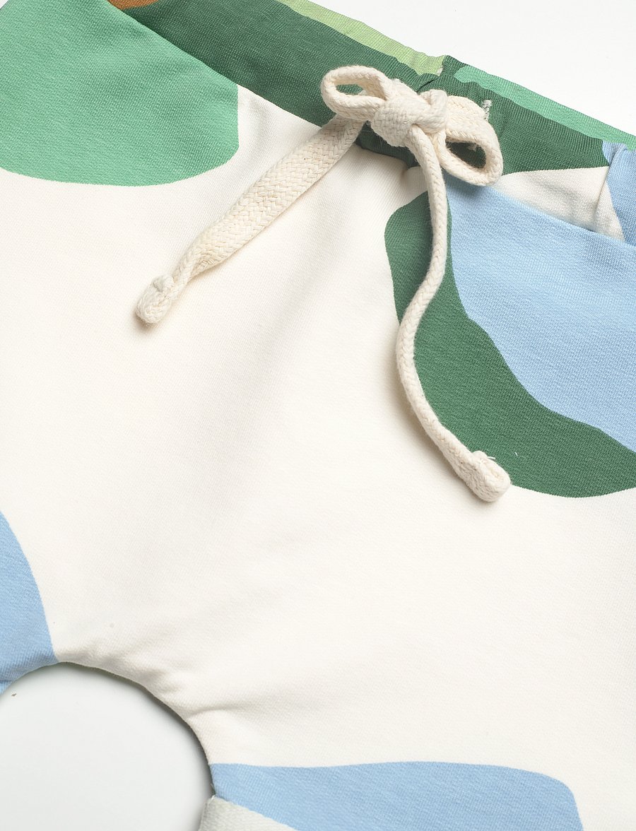 Soft Gallery - SGFlair Garden View shorts - gardenia - 2