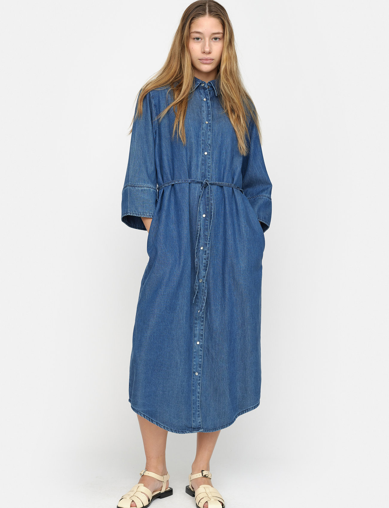 Soft Rebels - SRAzalea Midi Dress - sukienki koszulowe - light blue wash - 0