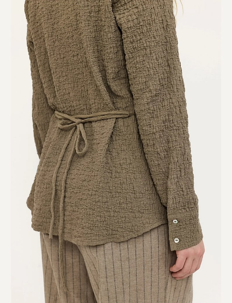 Soft Rebels - SRBallina shirt - langærmede skjorter - greige - 4