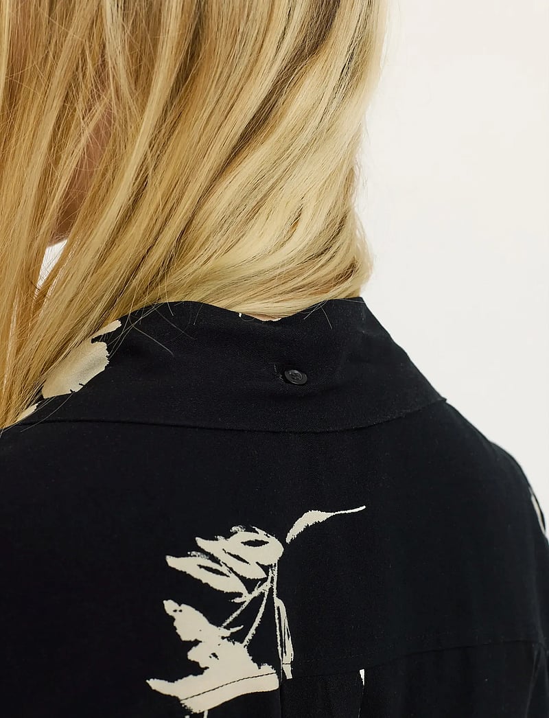 Soft Rebels - SRMelinda Blouse - langärmlige blusen - 304 silent flower print - 4