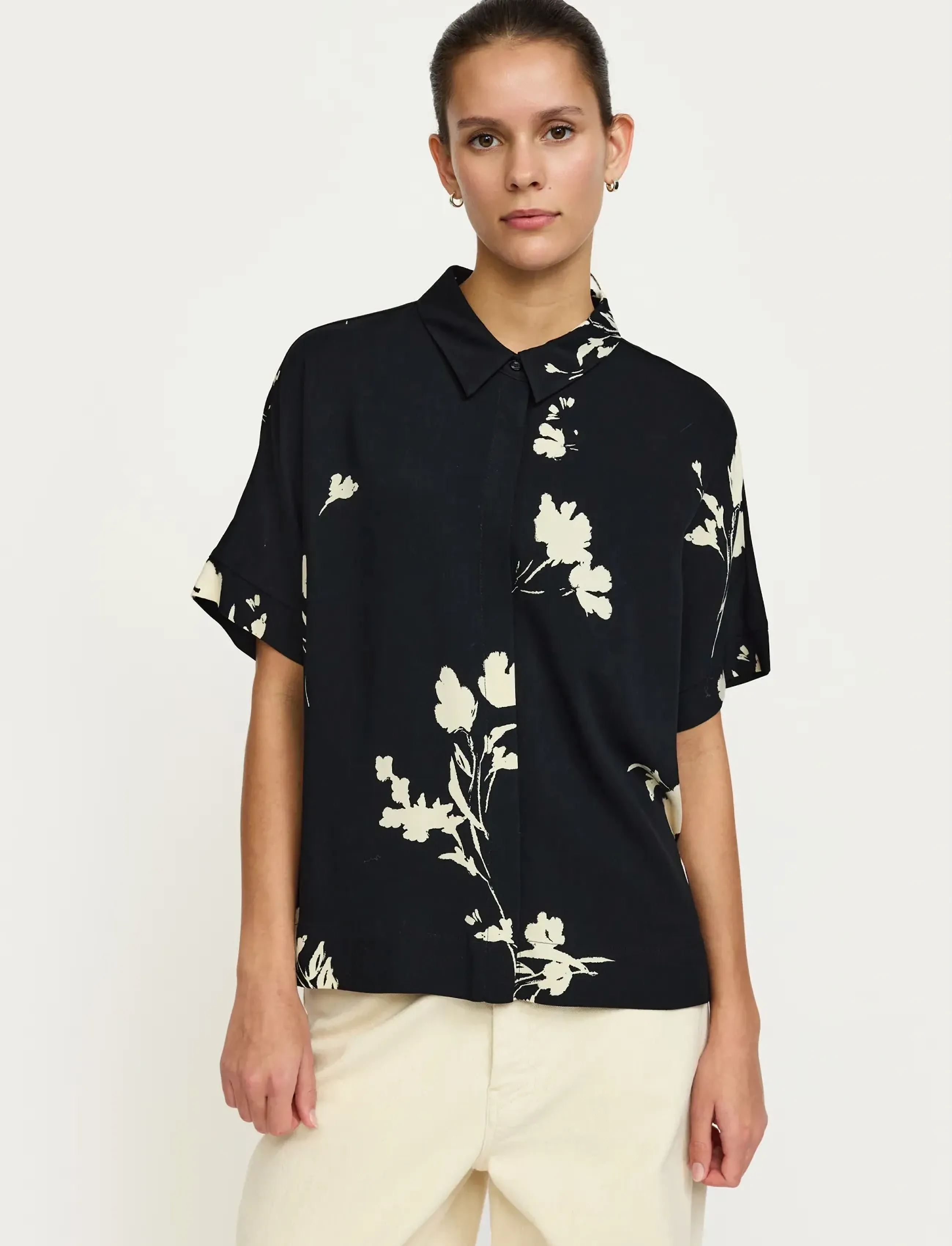 Soft Rebels SRMelinda Freedom SS Shirt - Hemden - 304 SILENT FLOWER PRINT / black