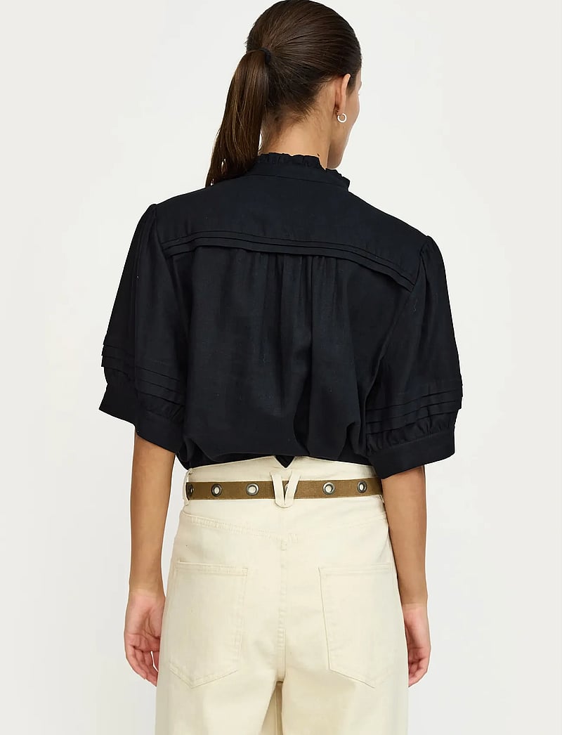 Soft Rebels - SRYindi Frill Shirt - kortärmade blusar - black - 3