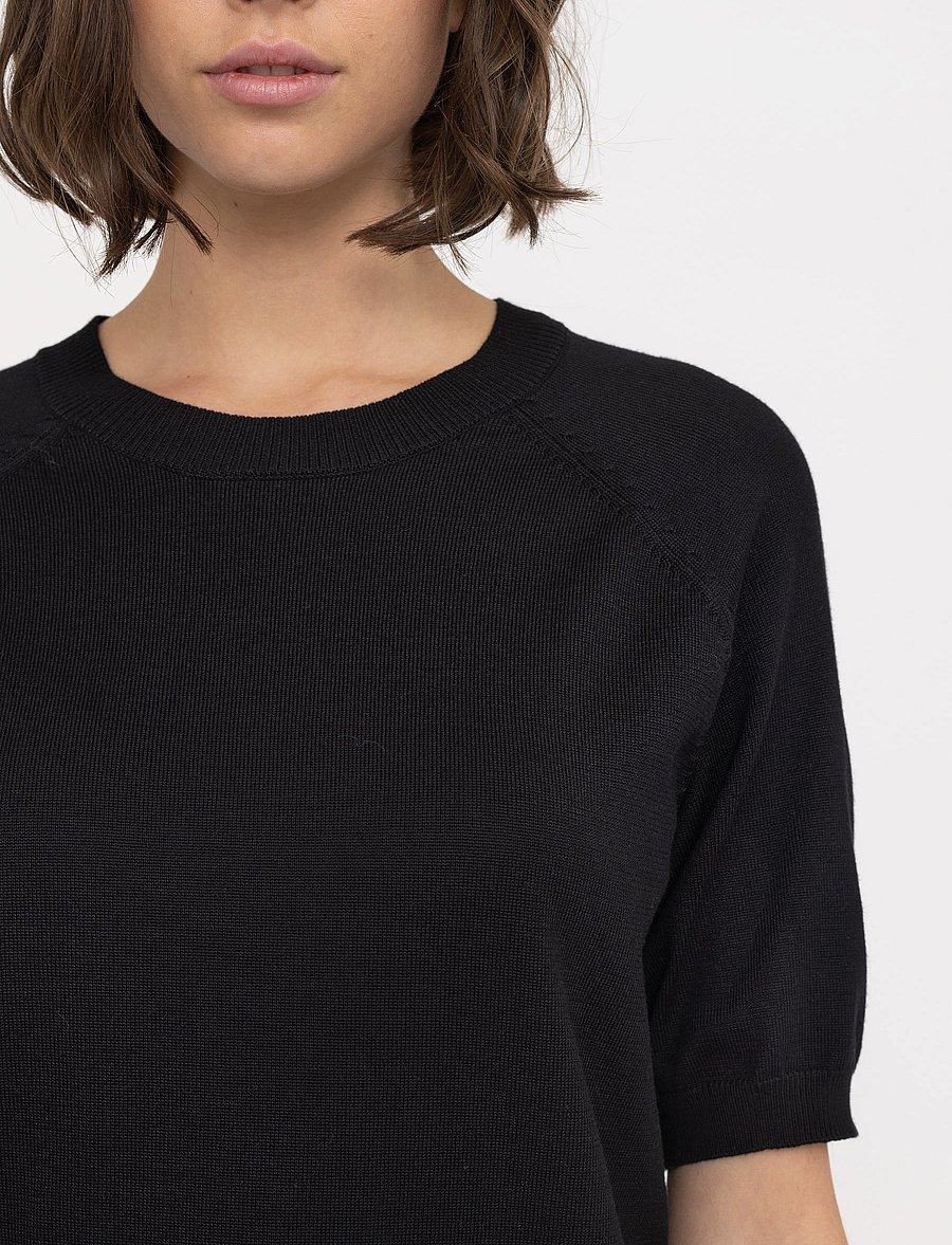 Soft Rebels - SRMarla ss O-neck knit - sviitrid - black - 4