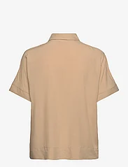 Soft Rebels - SRFreedom SS Shirt - kurzärmlige hemden - safari - 1