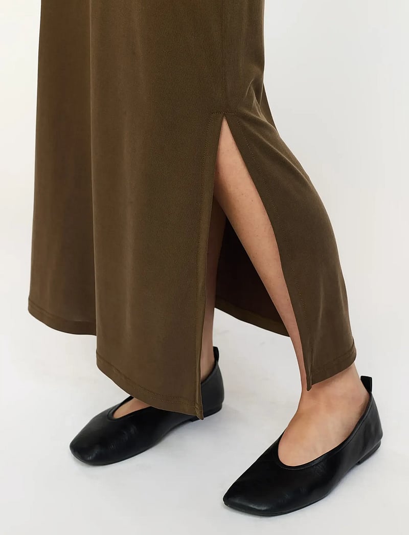 Soft Rebels - SRElla Midi Skirt - midi nederdele - slate - 4