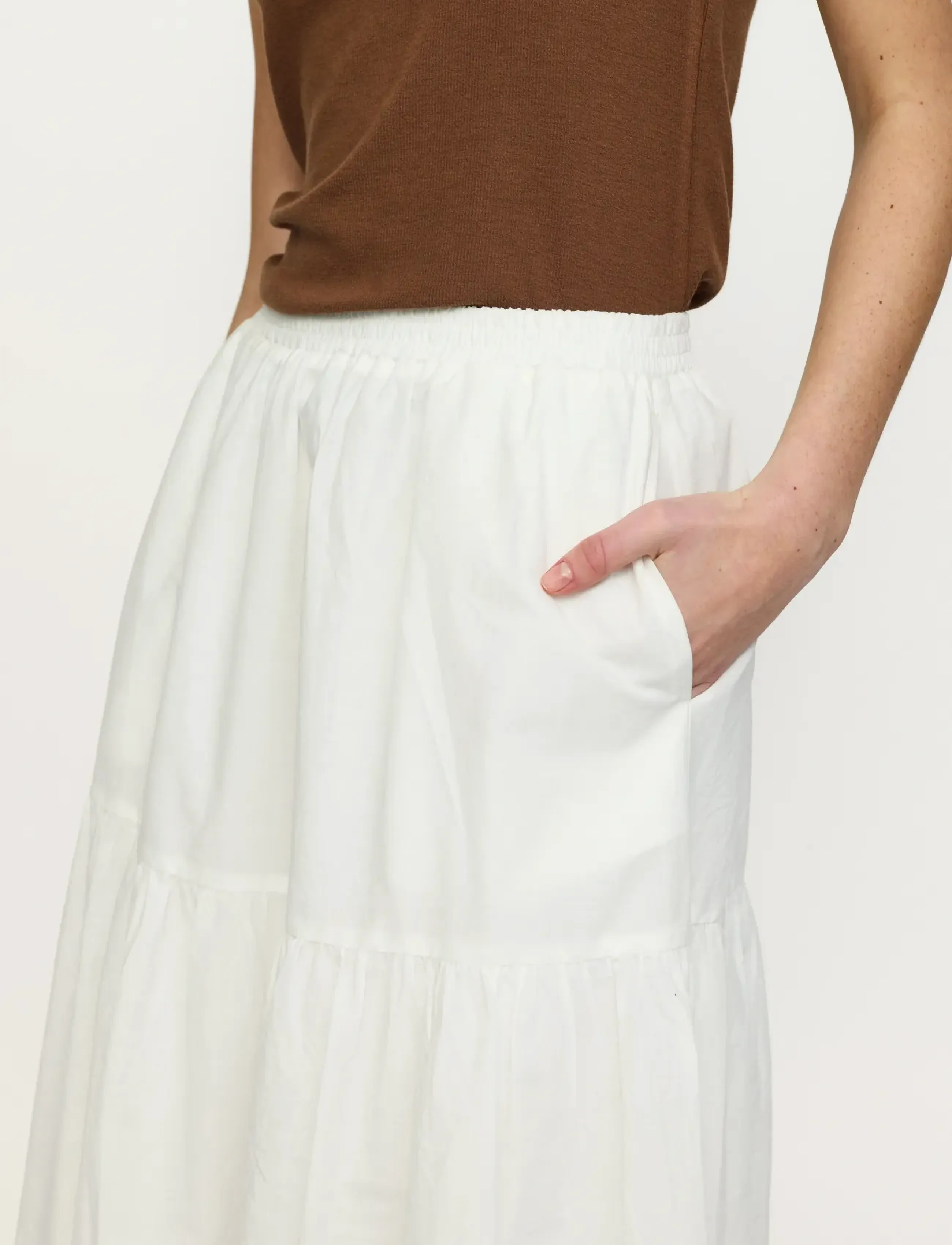 Soft Rebels - SRAvelina Skirt - midi-röcke - snow white - 3