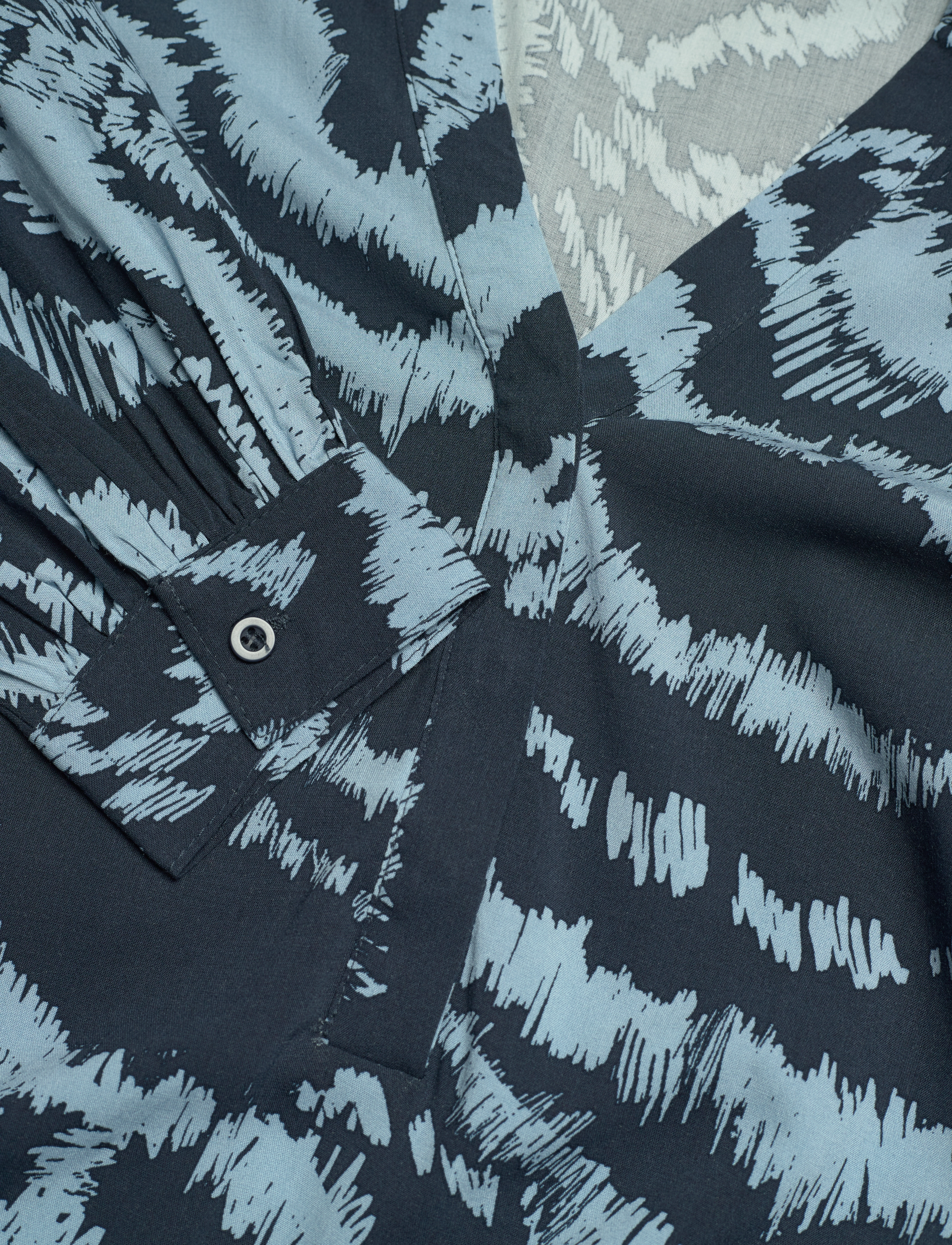 Soft Rebels - SRAmora Blouse - blūzes ar garām piedurknēm - graphic waves ashley blue - 2