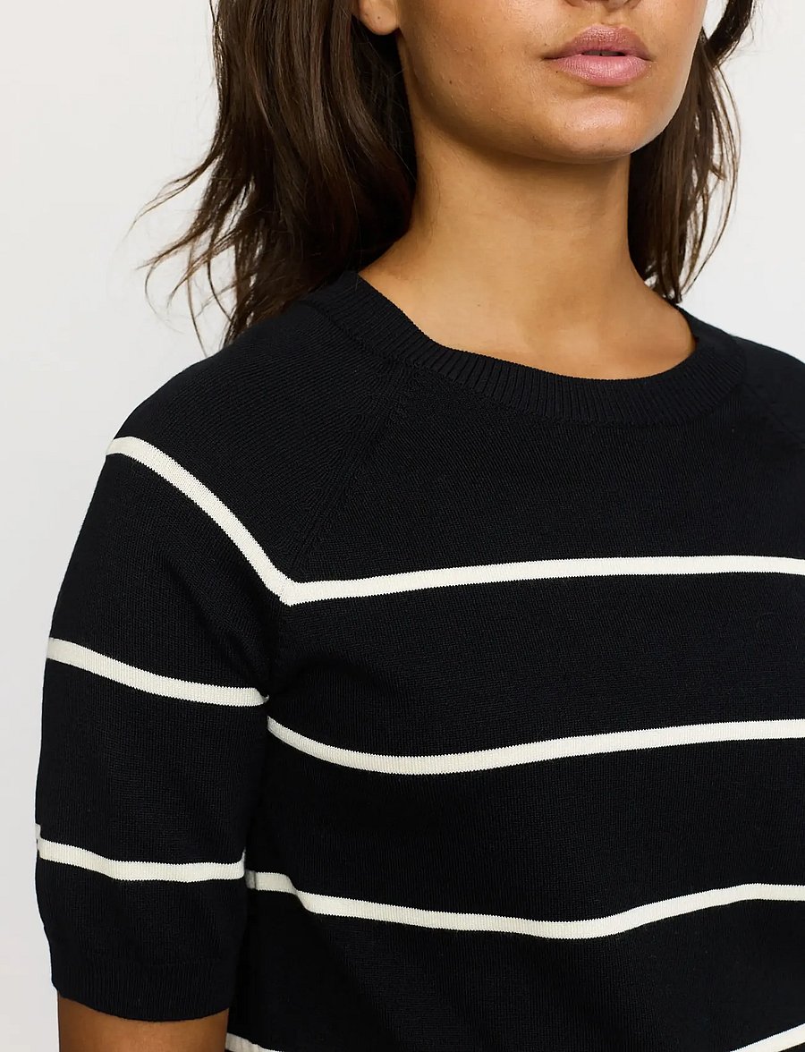 Soft Rebels - SRMarla Stripe SS Knit - 001 black - 4